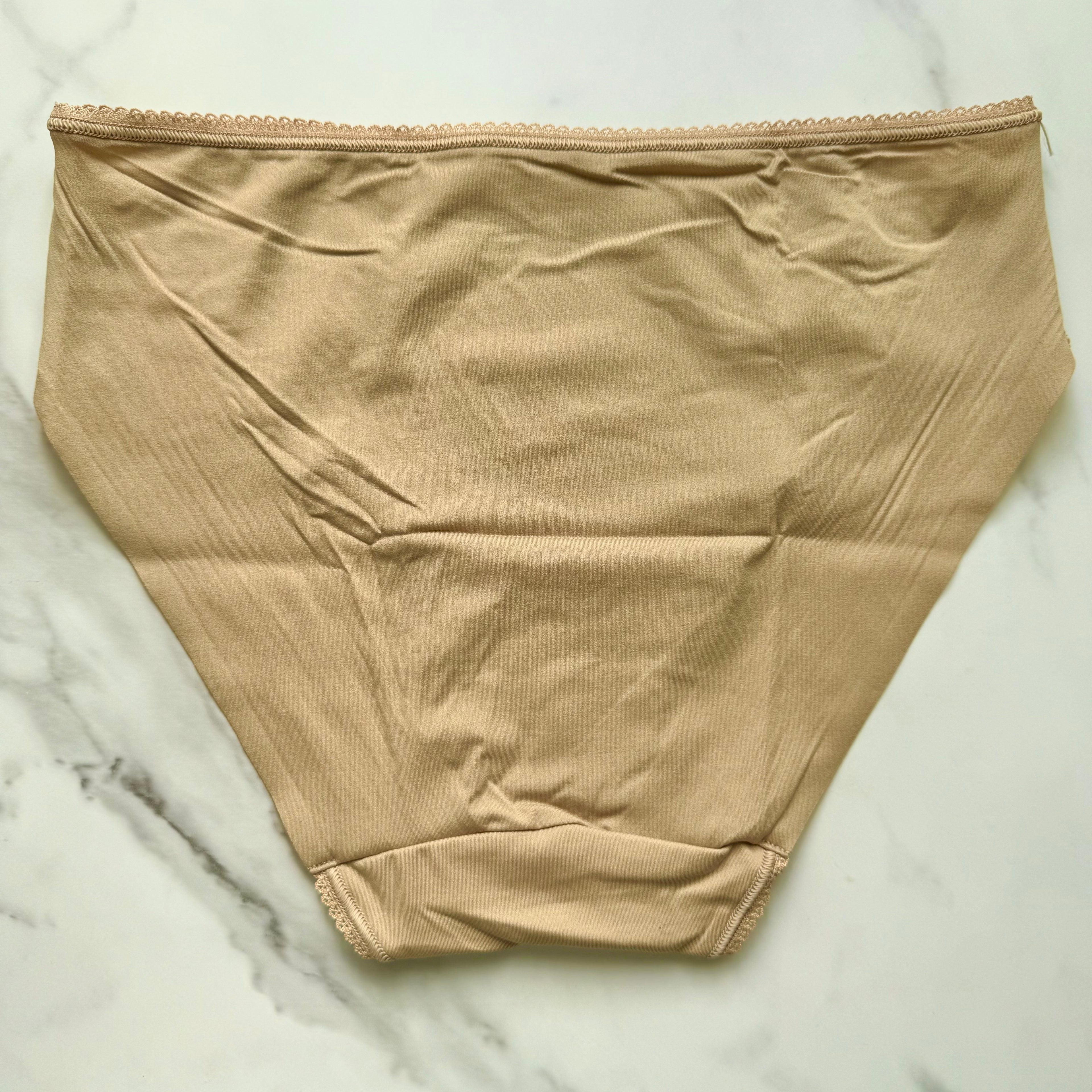 Vanishing Edge Sensuous Lace Hipster Panty