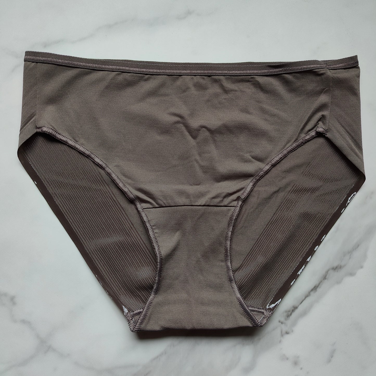 Vanishing Edge Microfiber Hipster Panty