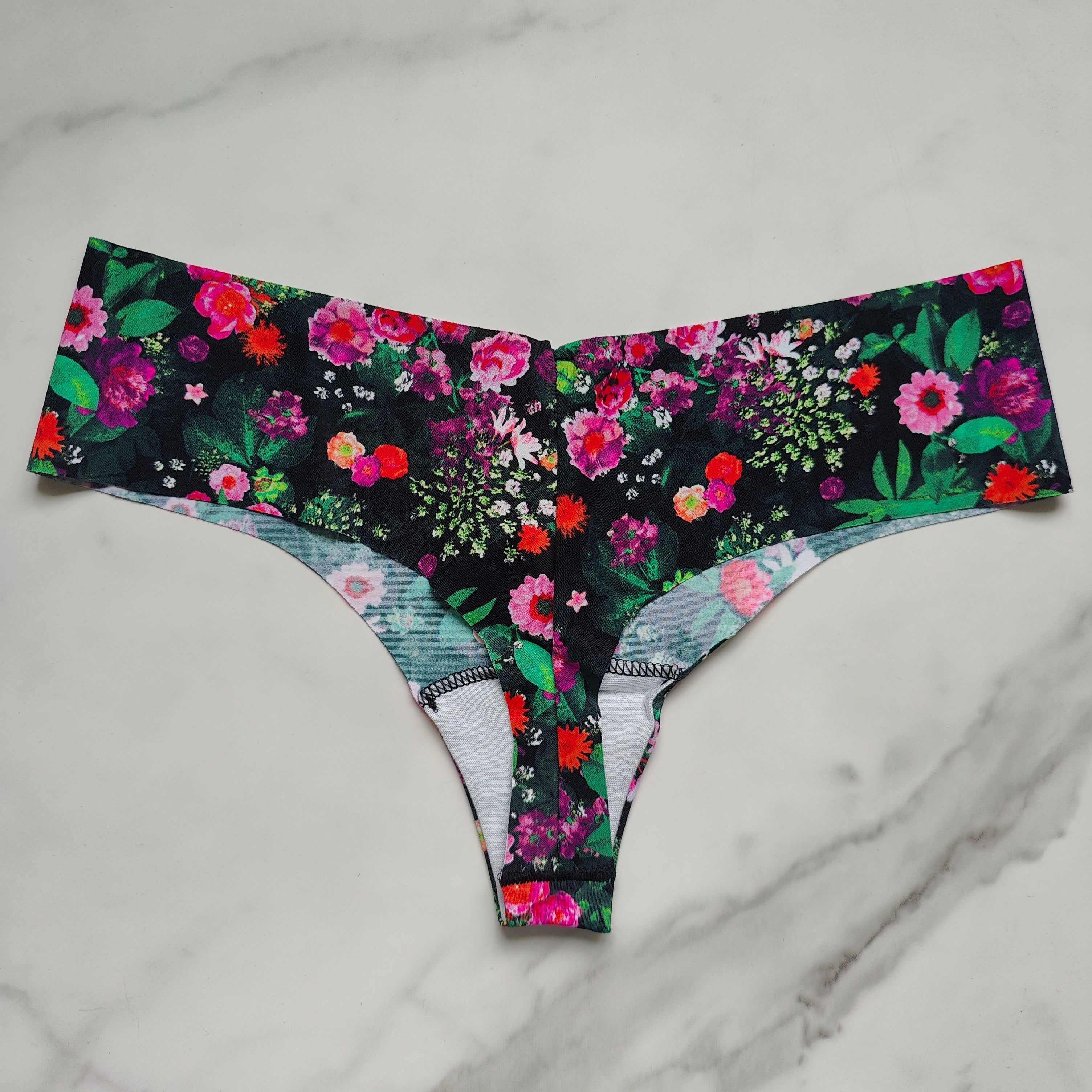 No-Show Smooth Thong Panty