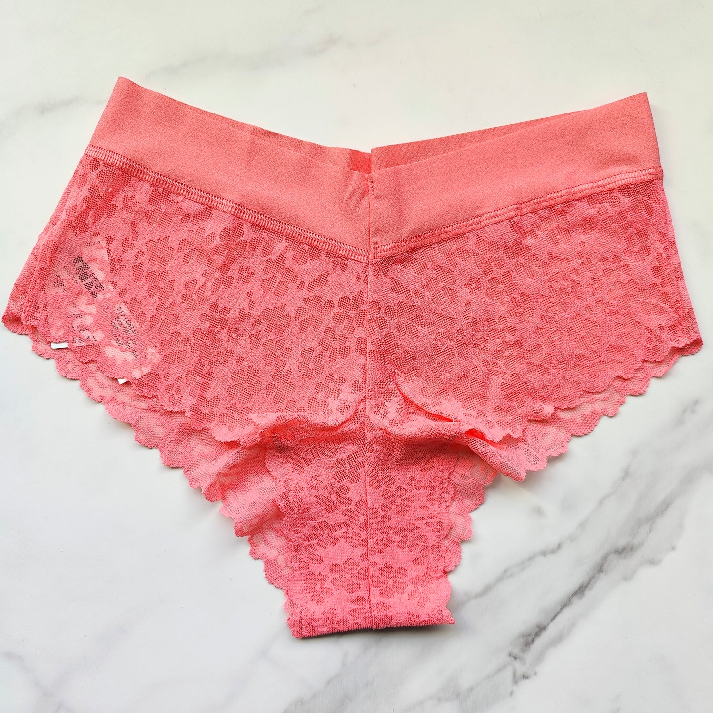 No-Show Floral Lace Cheeky Panty
