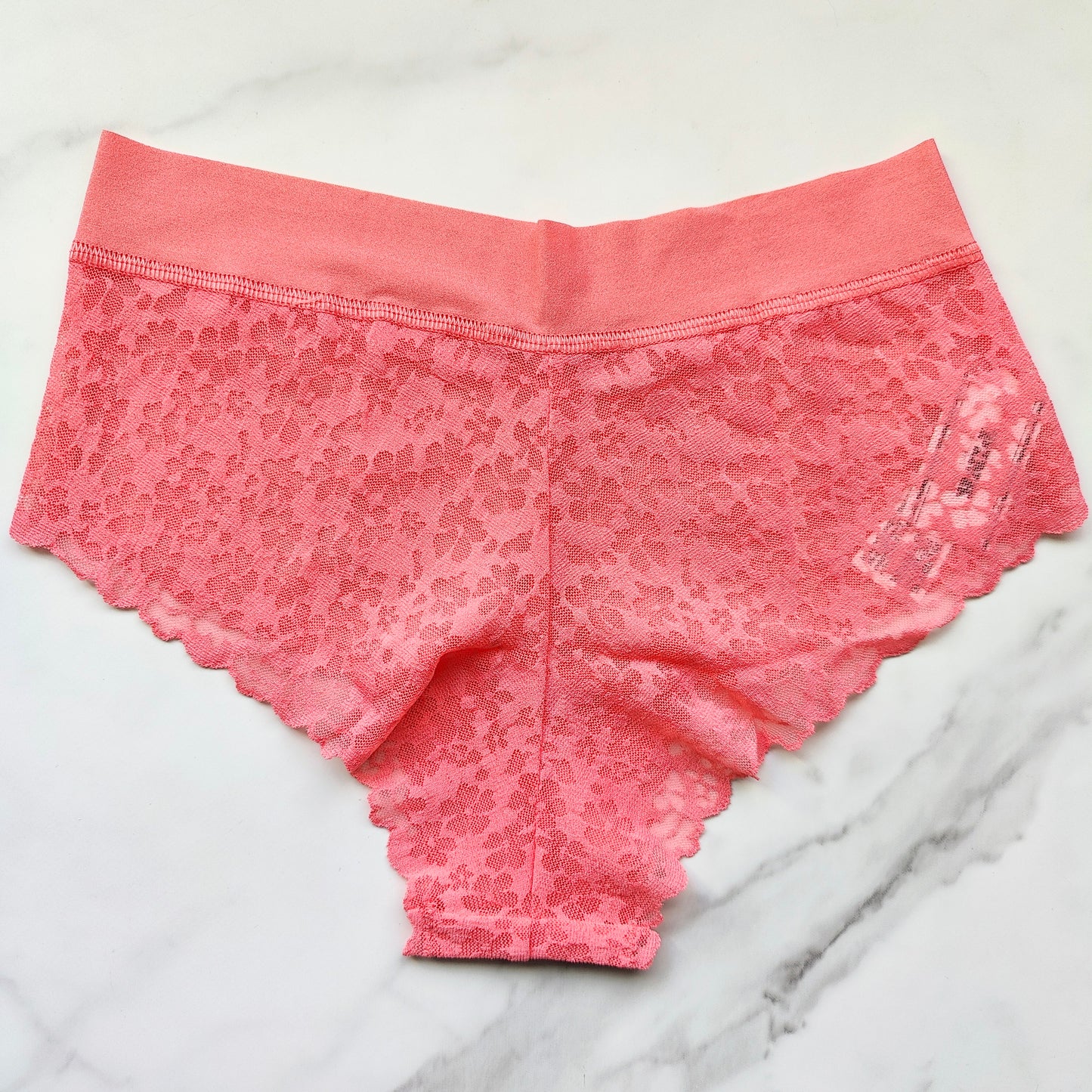 No-Show Floral Lace Cheeky Panty