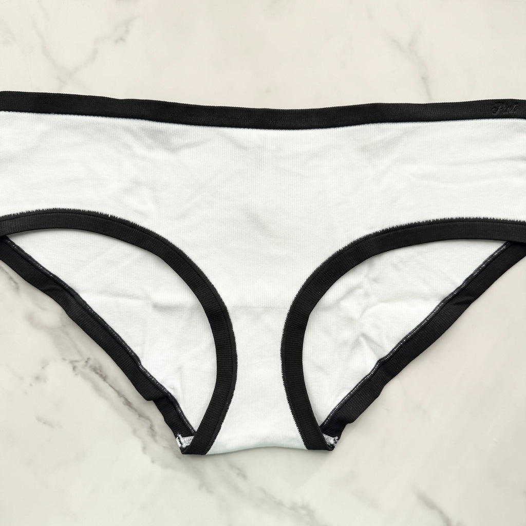 Seamless Smooth Hiphugger Panty