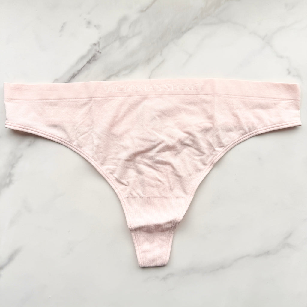 Seamless Solid Thong Panty