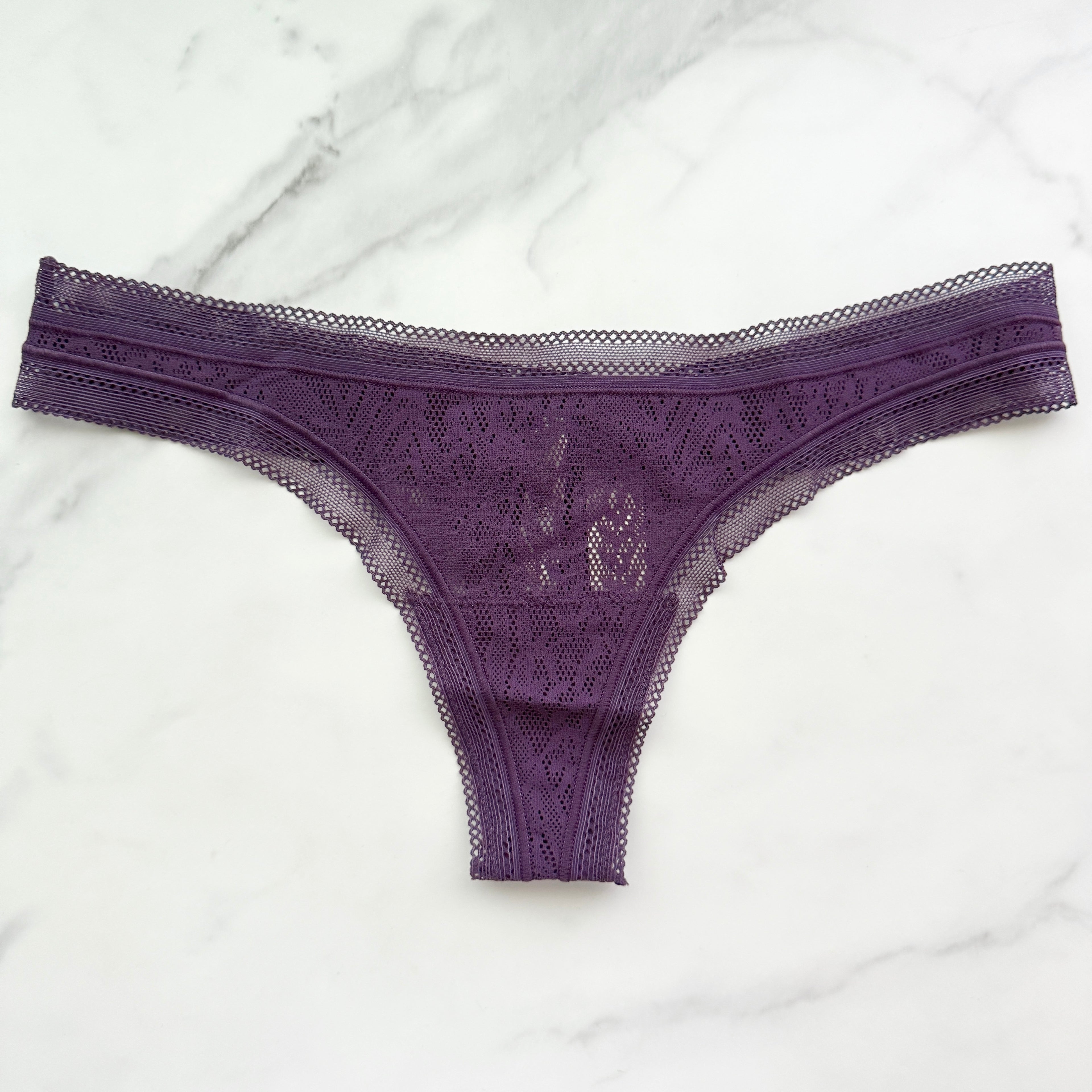 Stretch Lace Thong Panty