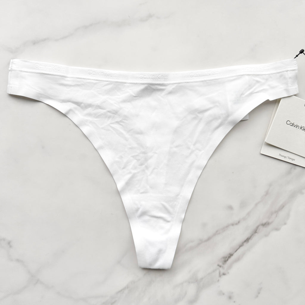 Calvin Klein  Perfectly Fit Thong Panty 