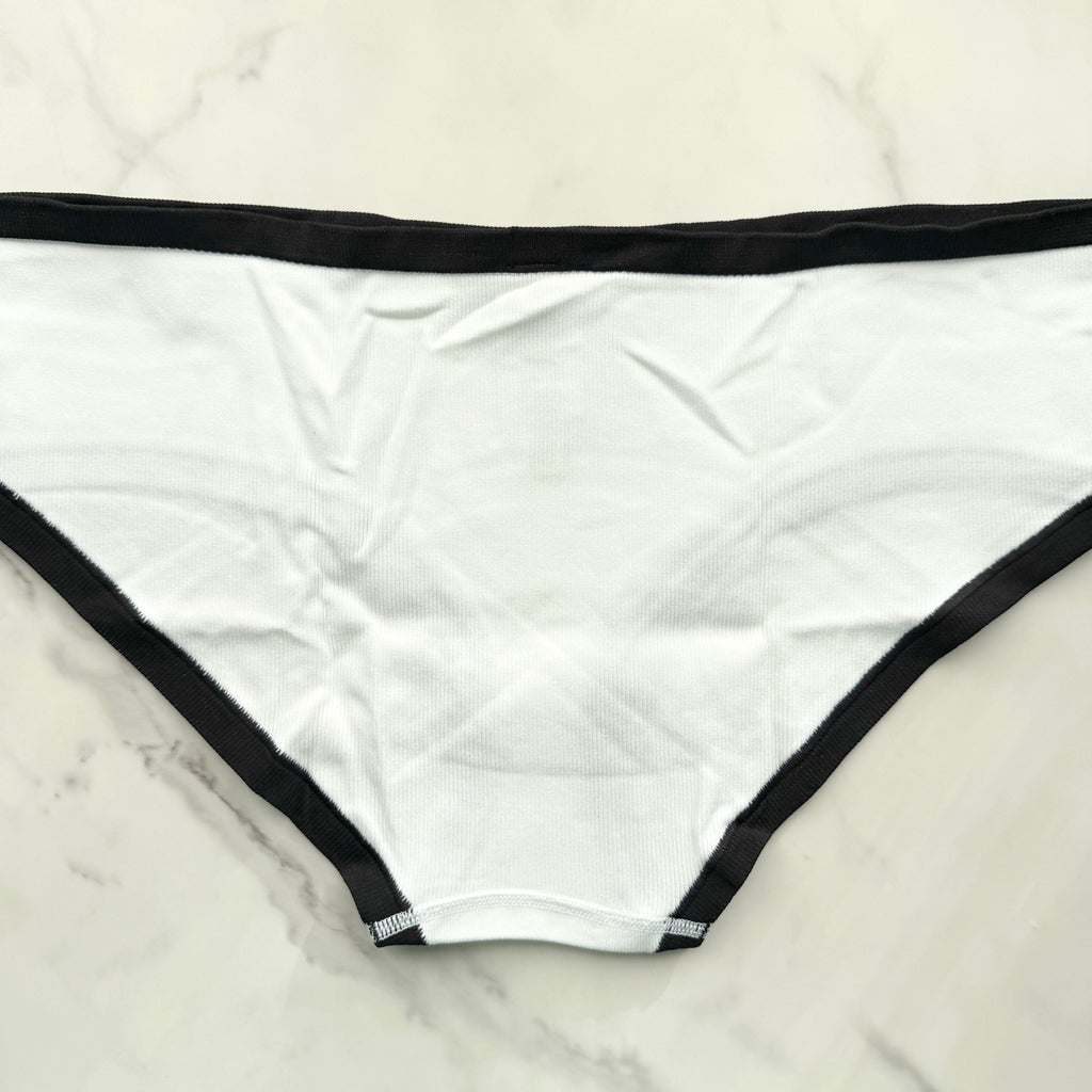 Seamless Smooth Hiphugger Panty