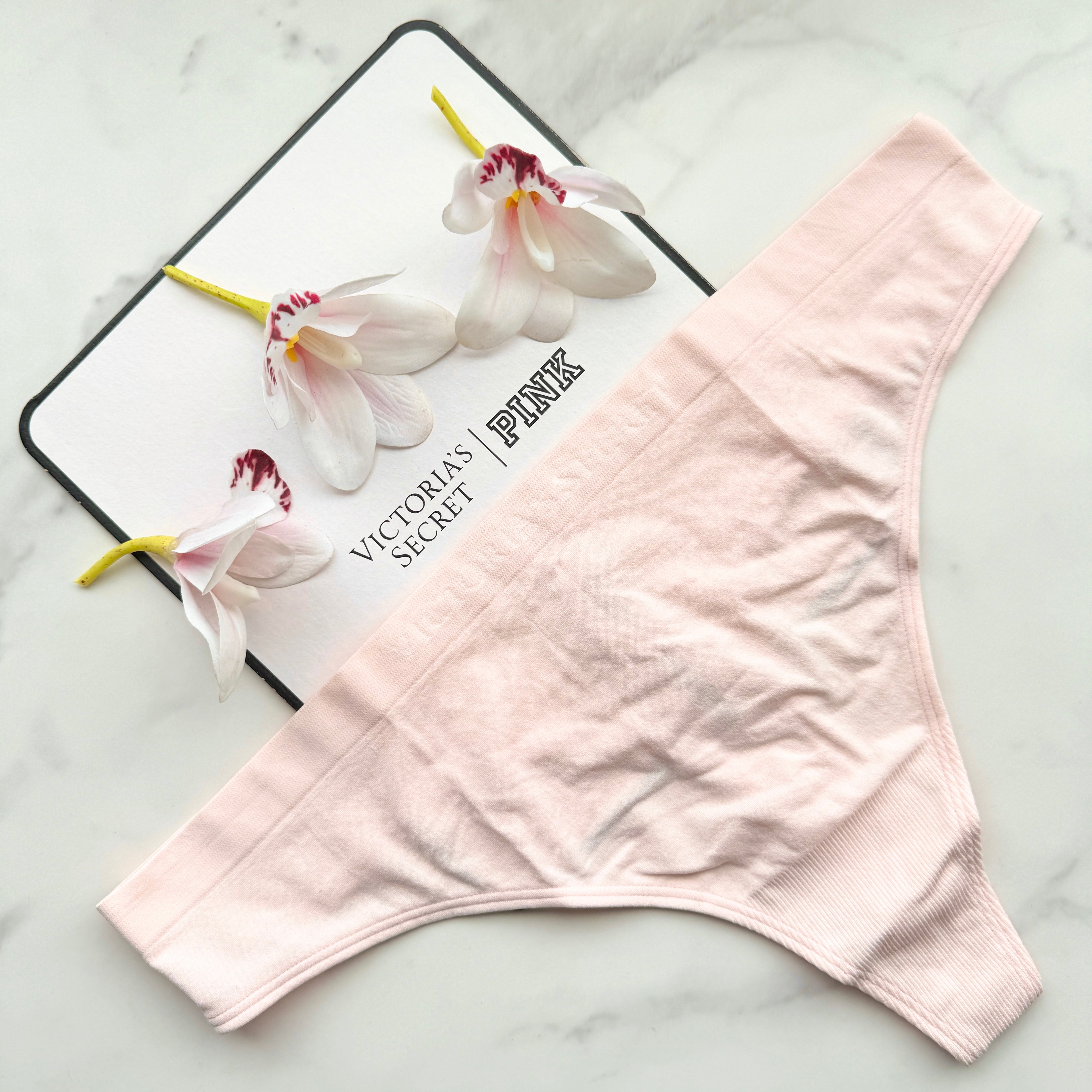 Seamless Solid Thong Panty