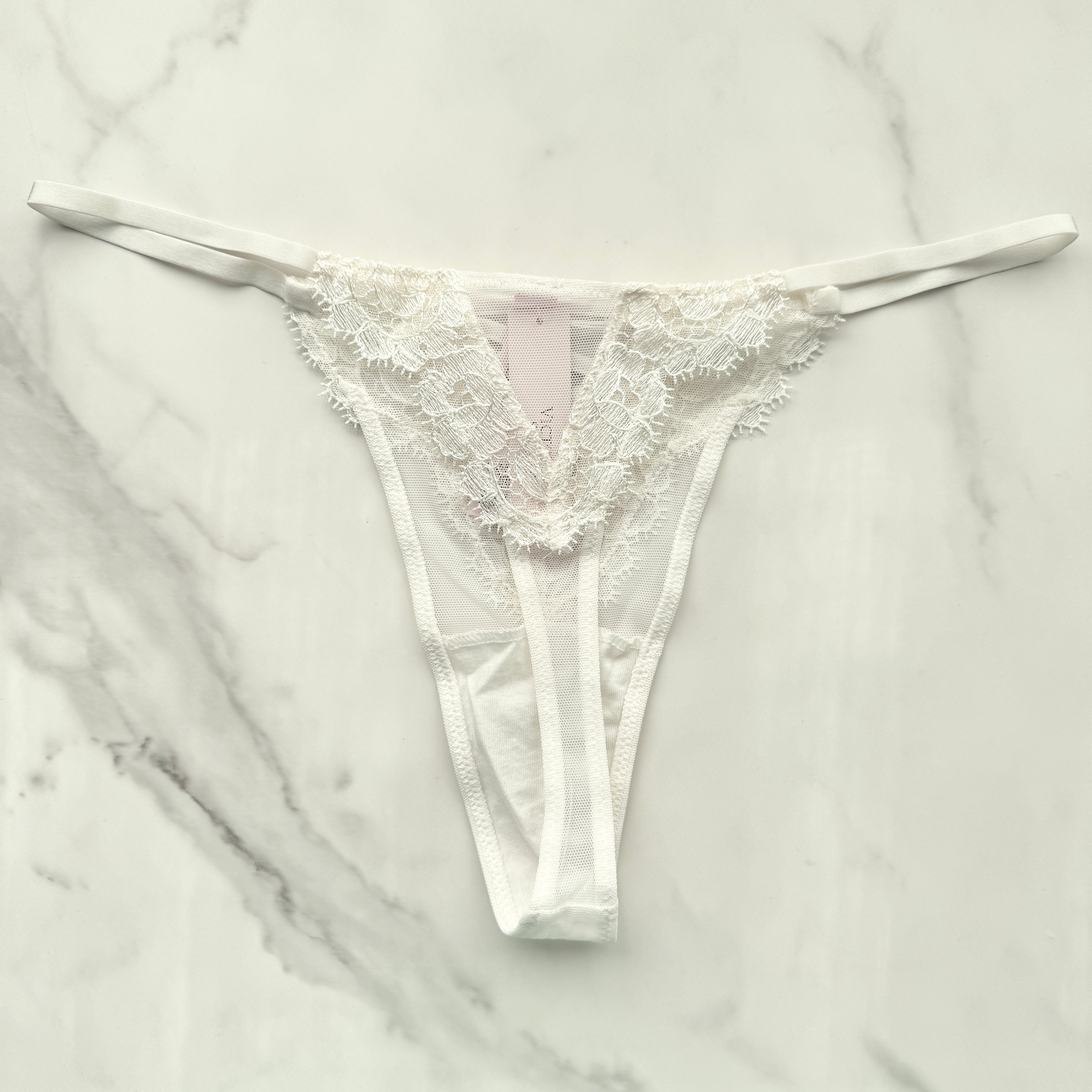Victoria's Secret  Dream Angels Boho Floral Embroidery Thong Panty 