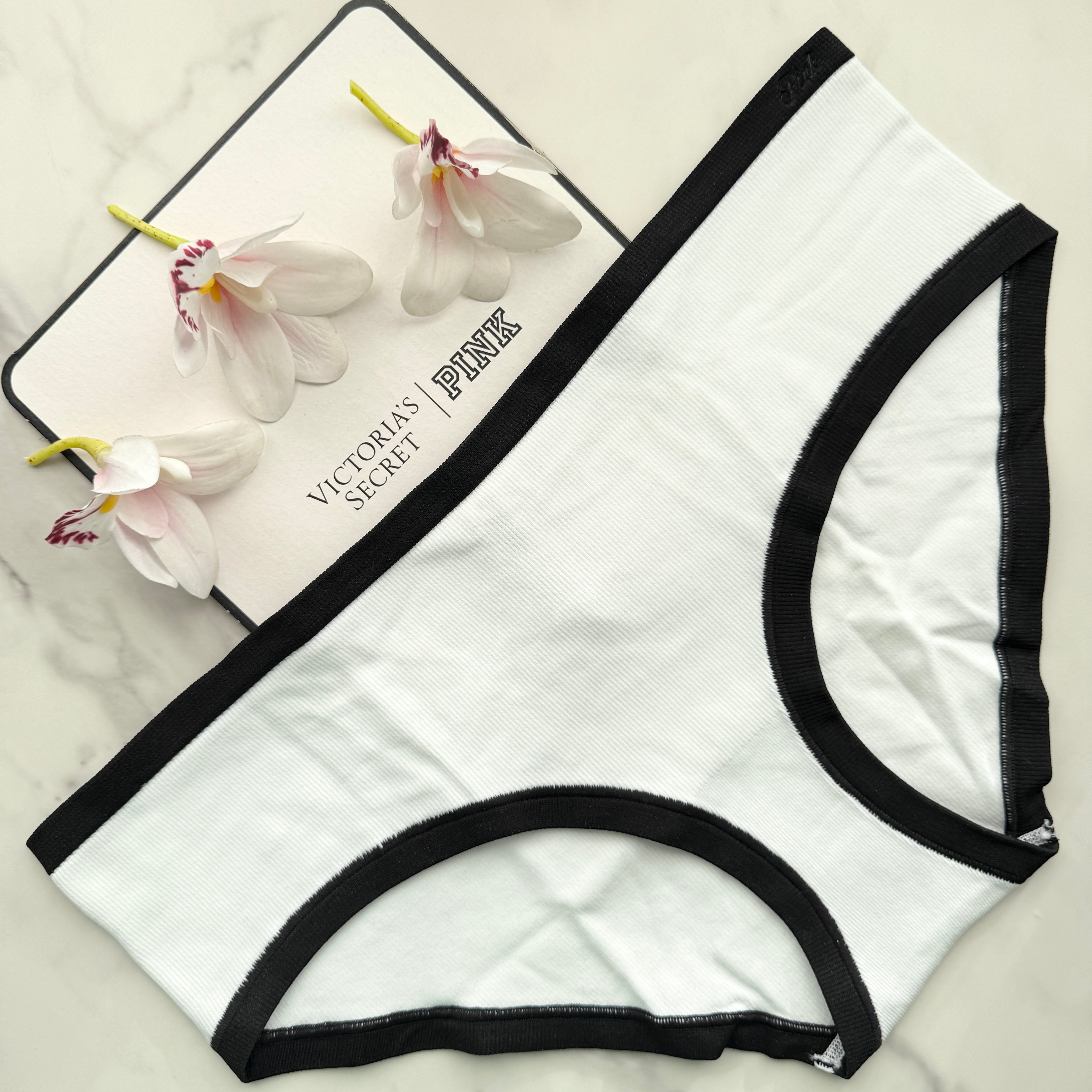 Seamless Smooth Hiphugger Panty