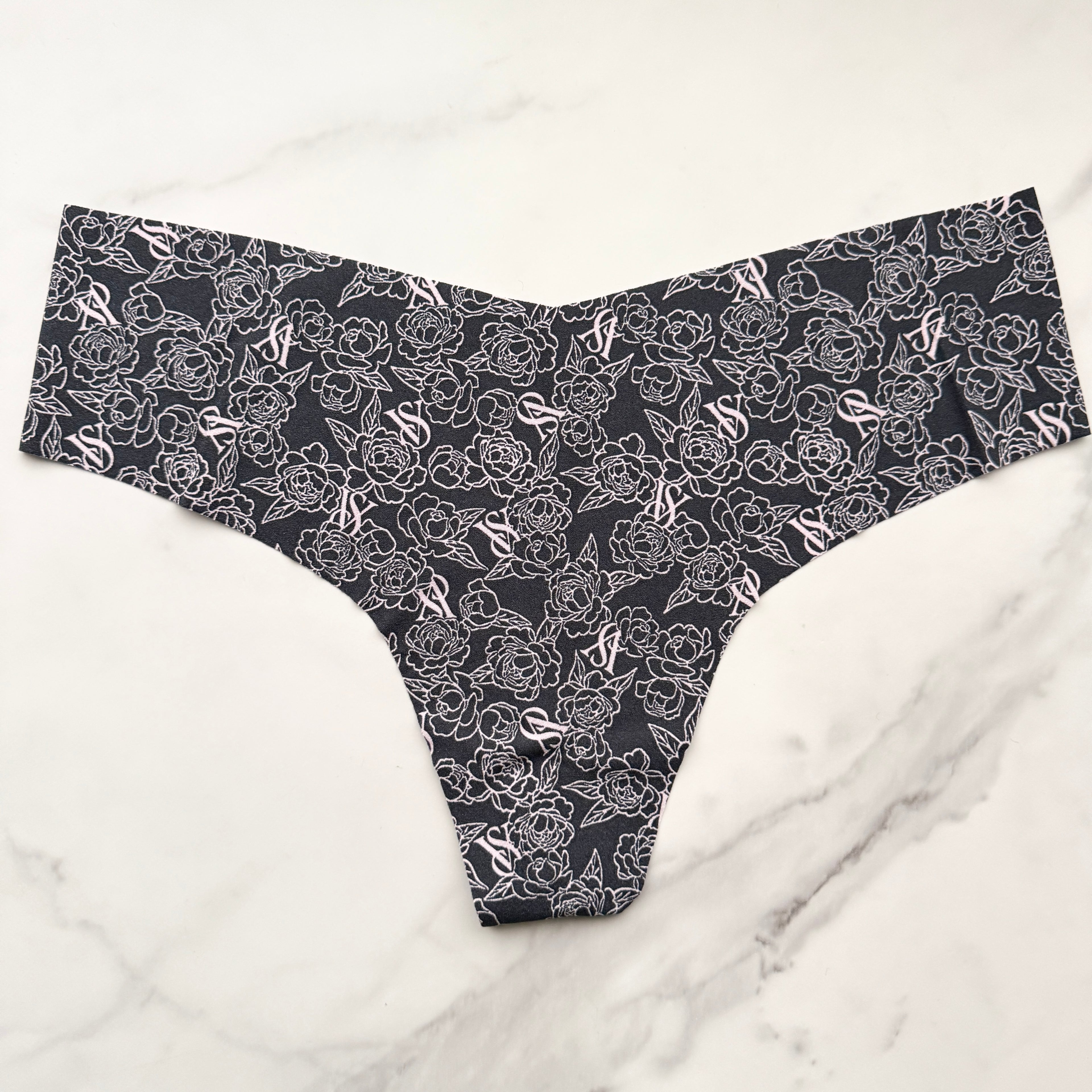 No-Show Smooth Thong Panty