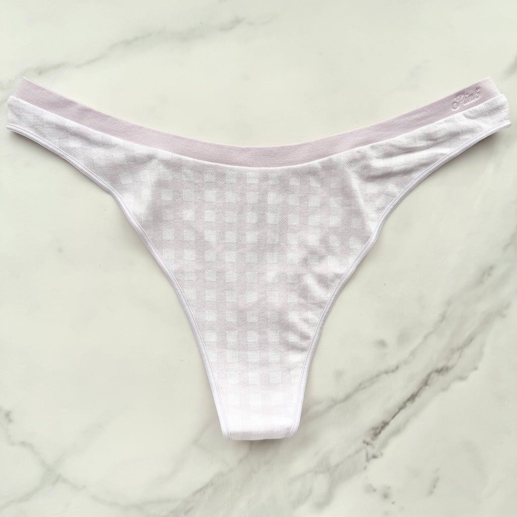 Seamless Smooth High-Leg Thong Panty