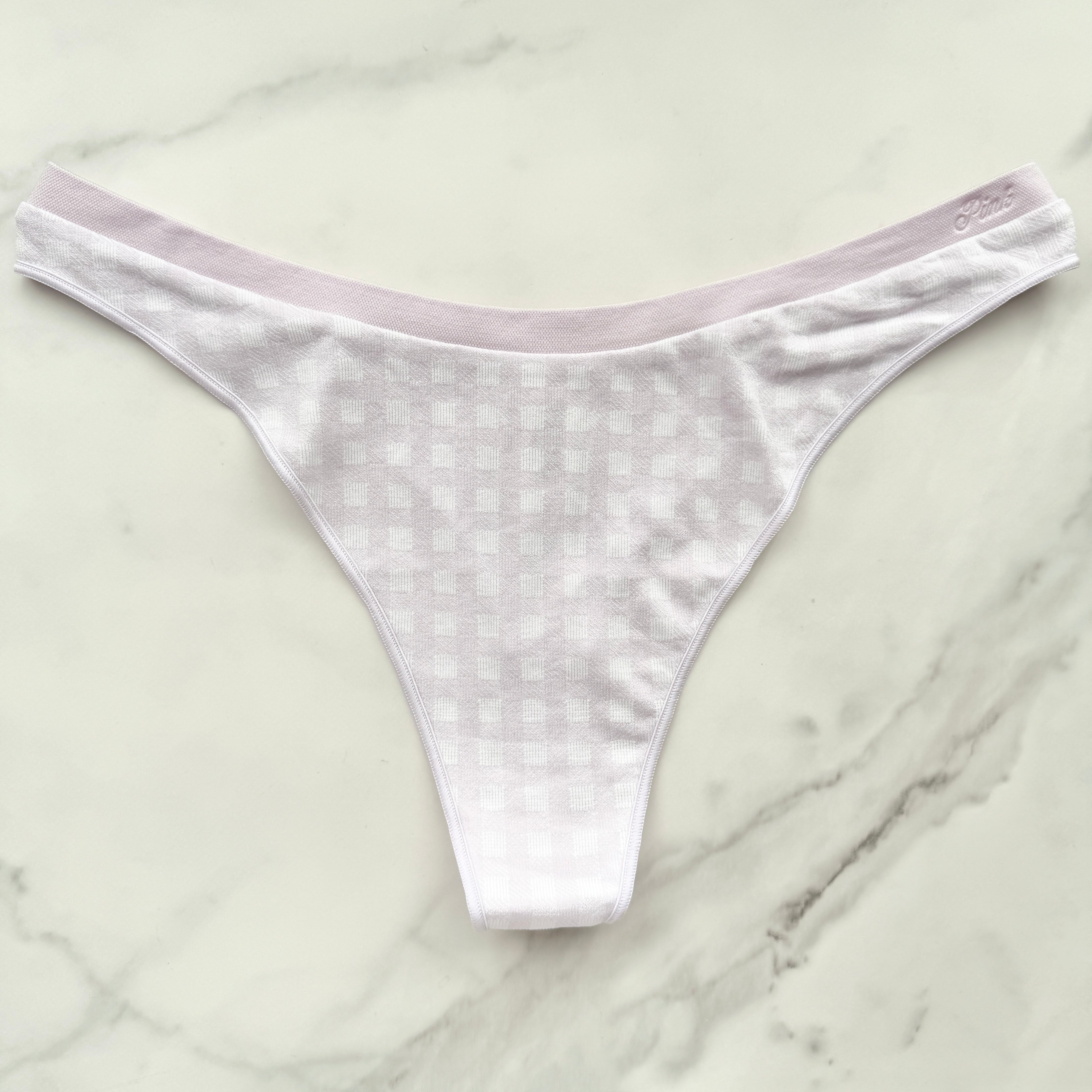 Seamless Smooth High-Leg Thong Panty