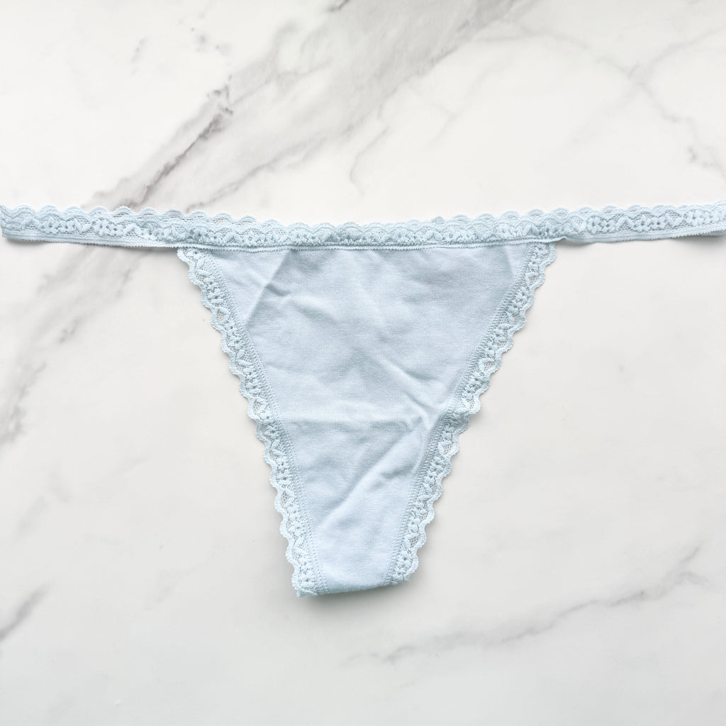 Victoria's Secret  The Lacie Lace-Trim Smooth V-String Panty 