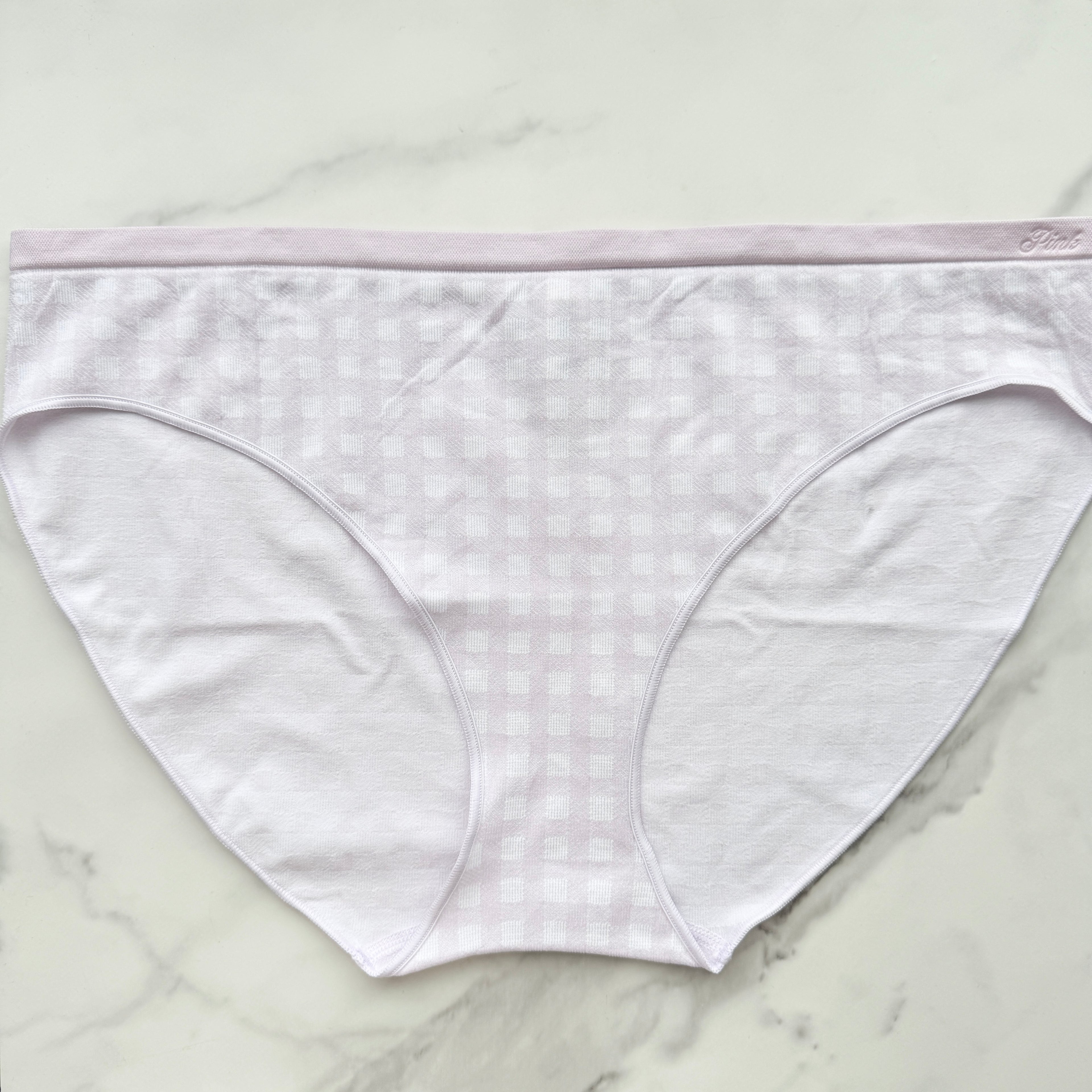 Seamless Smooth Bikini Panty