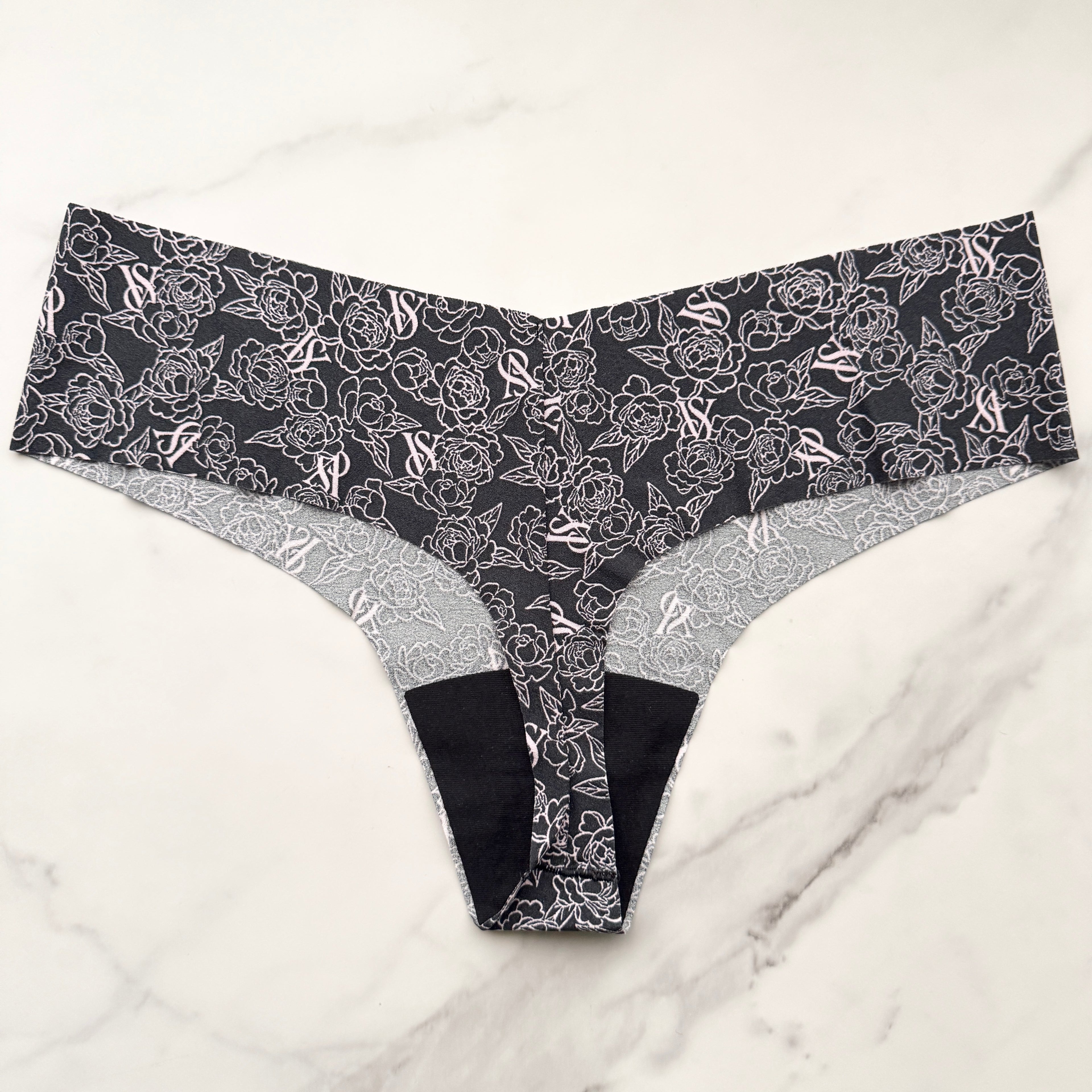 No-Show Smooth Thong Panty