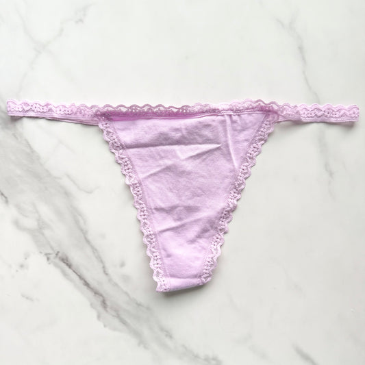 The Lacie Lace-Trim Smooth V-String Panty