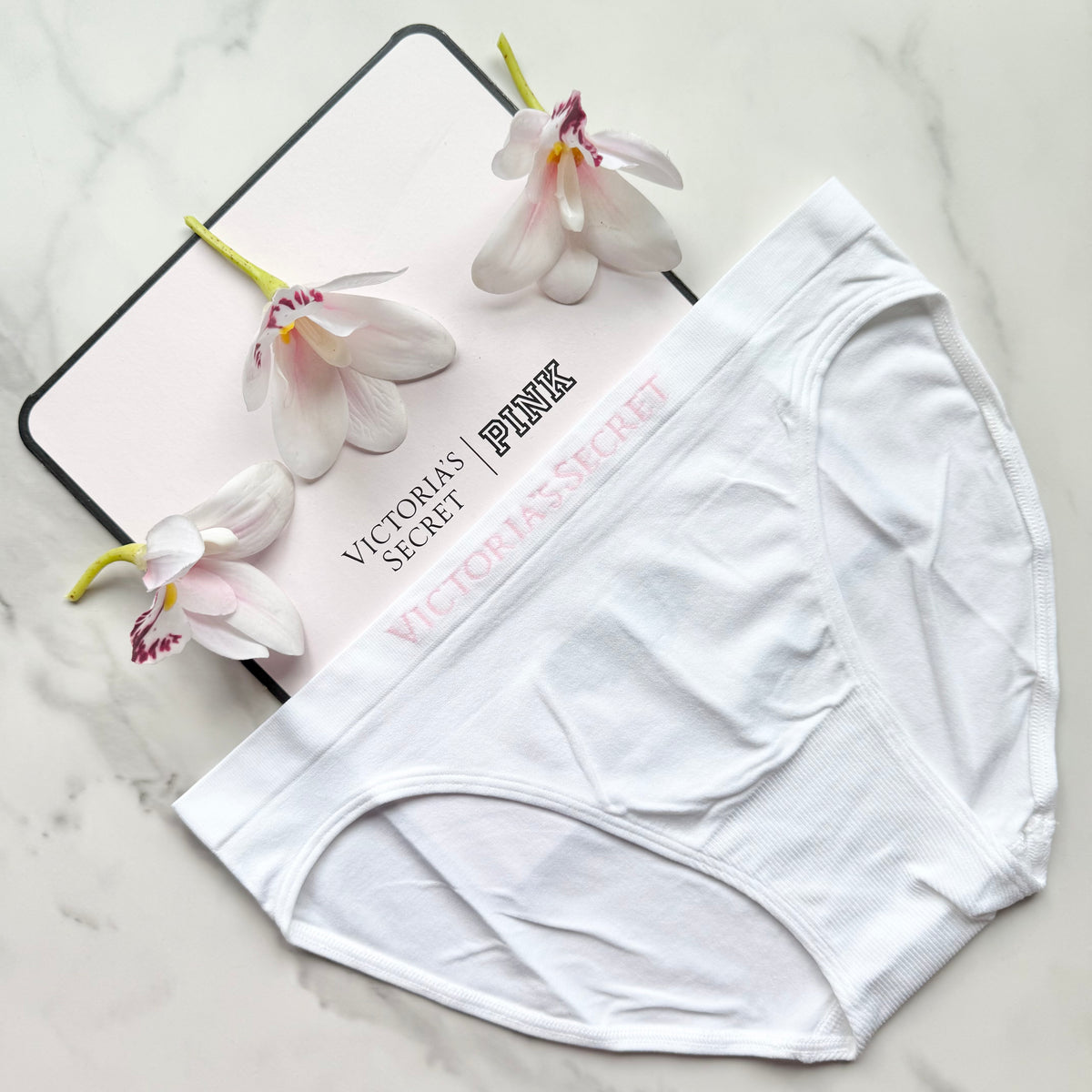 Seamless Solid Bikini Panty