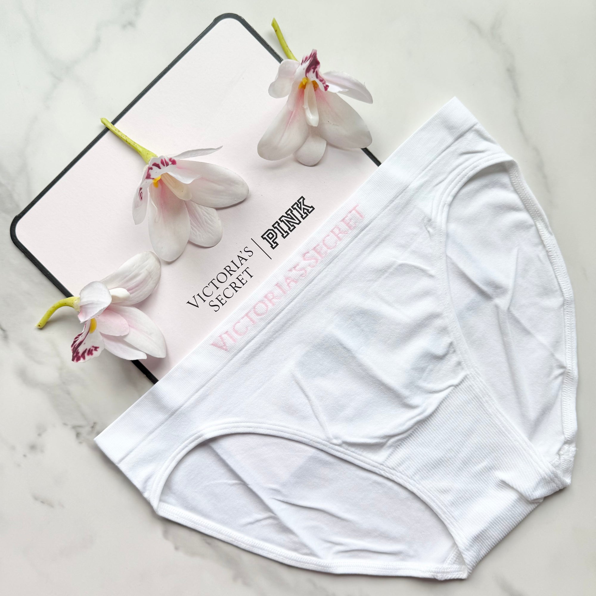 Seamless Solid Bikini Panty