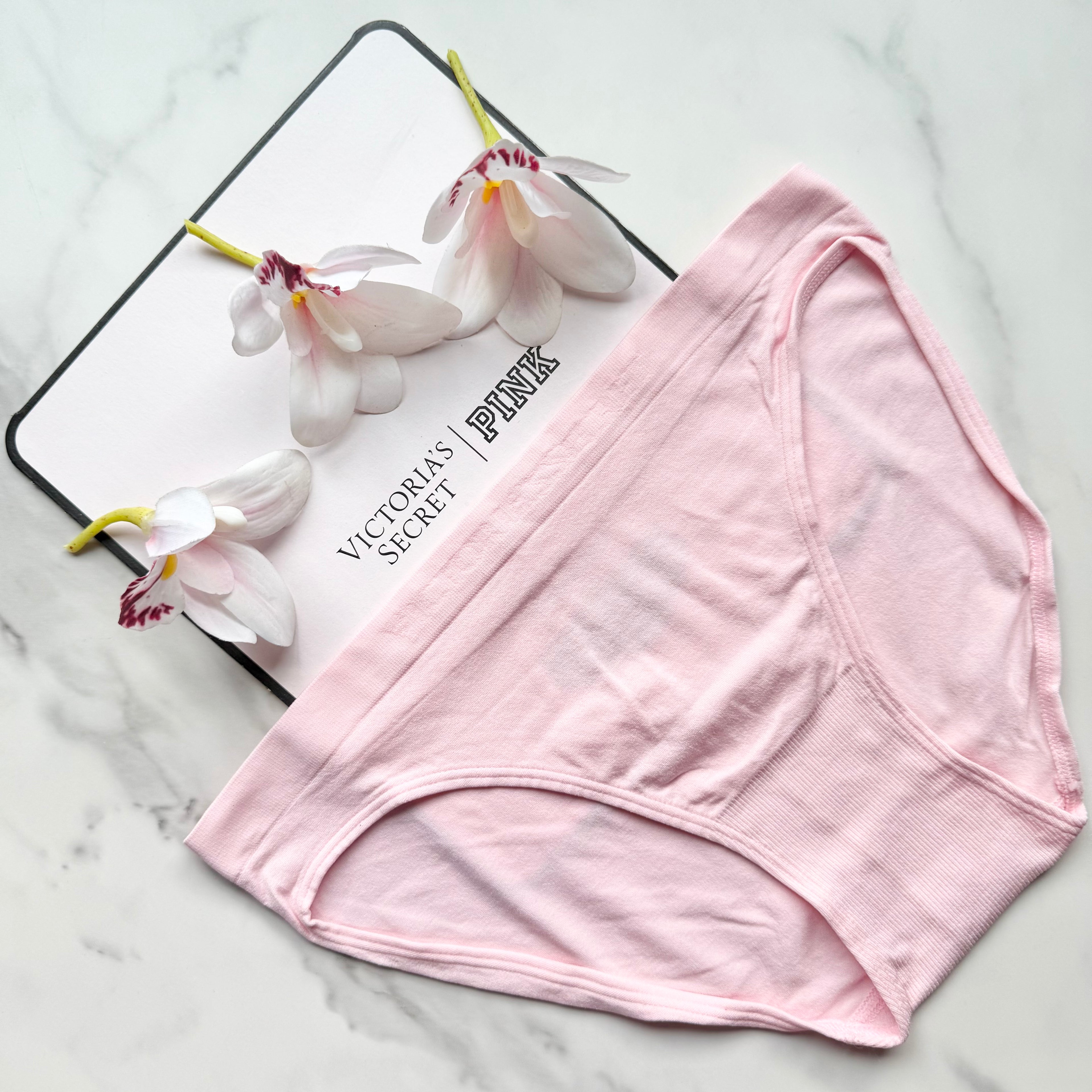 Seamless Solid Bikini Panty