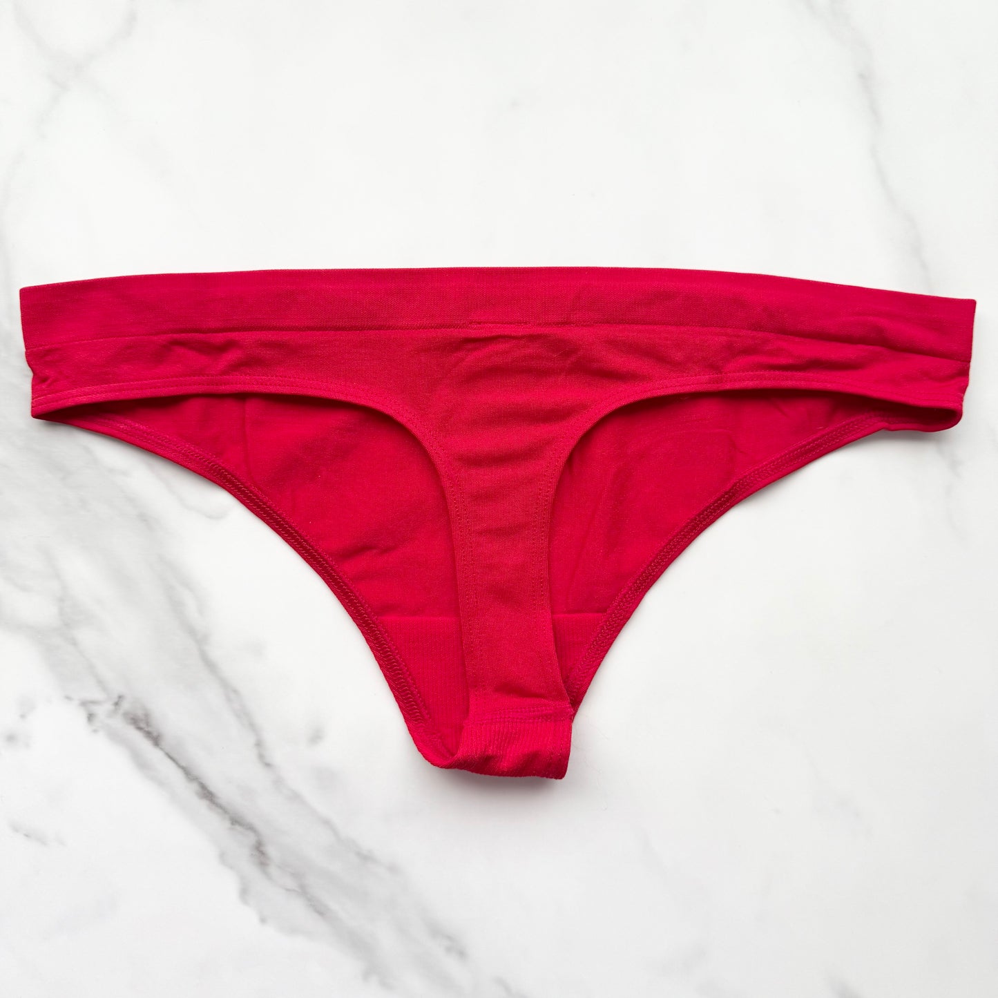 Seamless Solid Thong Panty