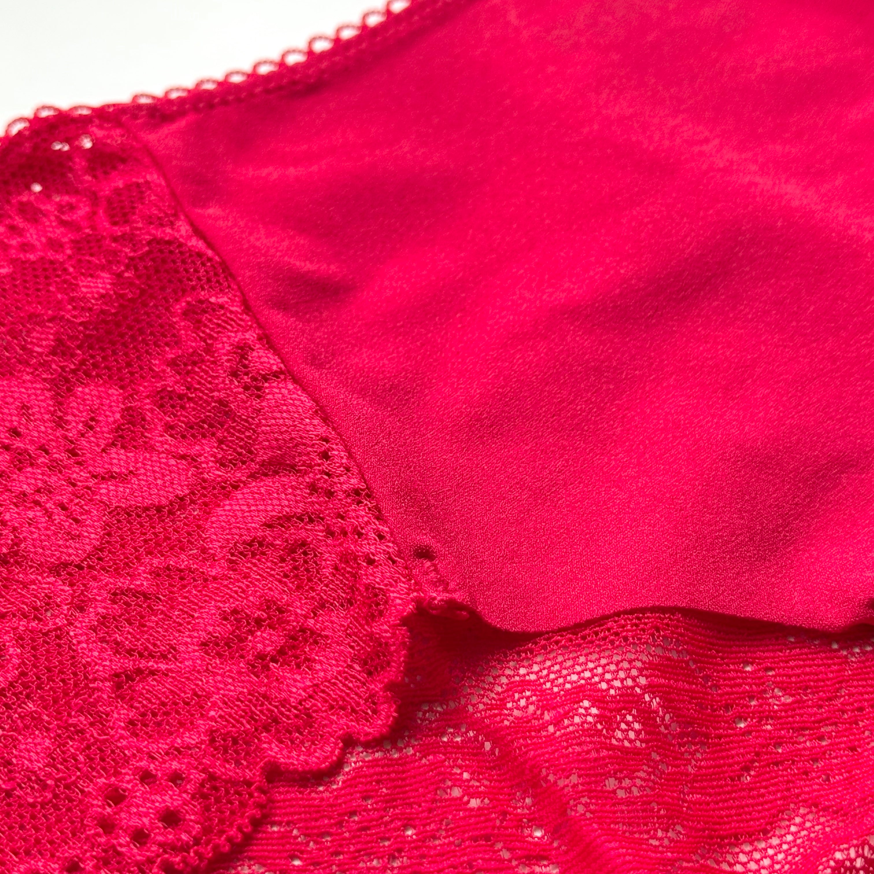 Lace-Trim No-Show Cheeky Panty