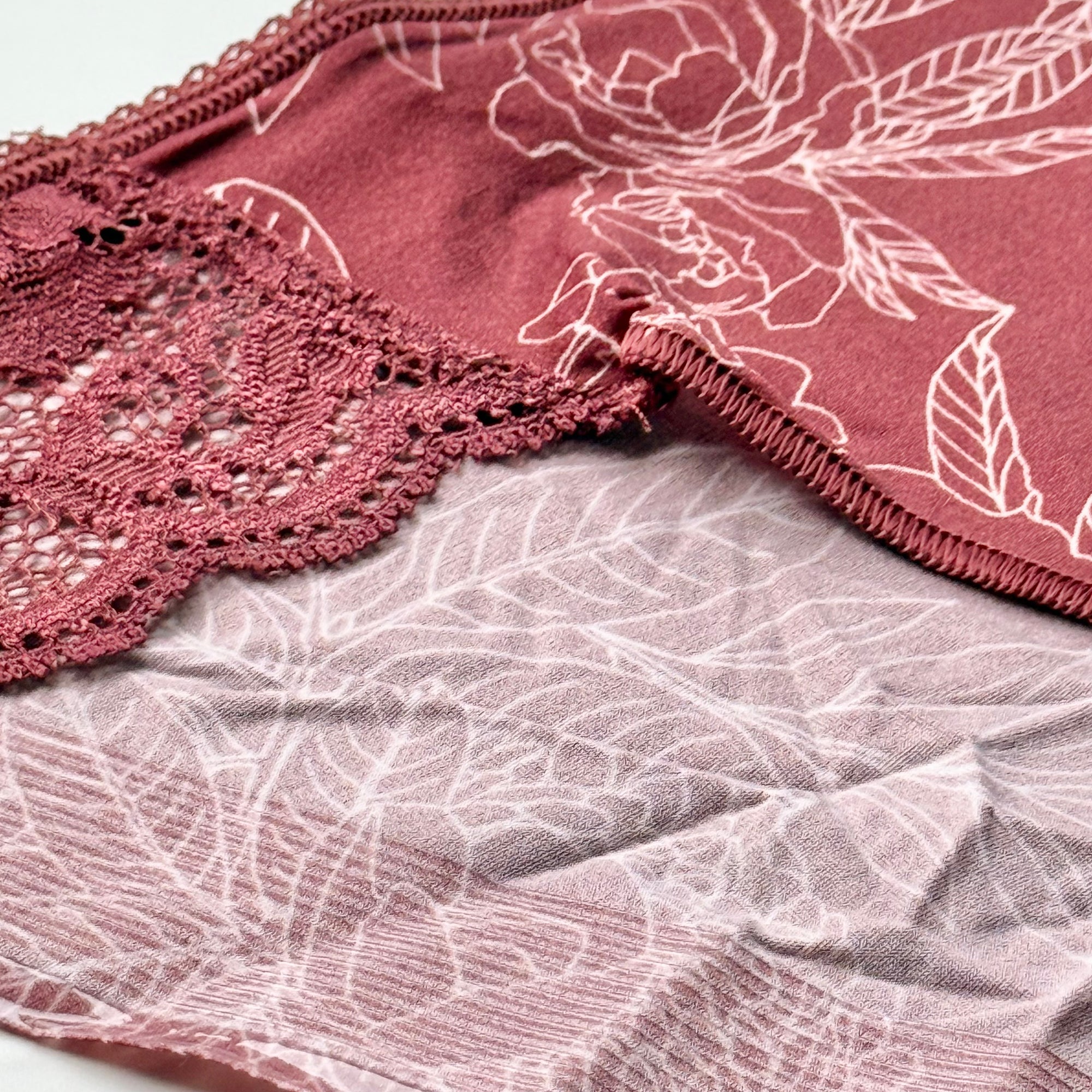 Vanishing Edge Microfiber With Lace Bikini Panty