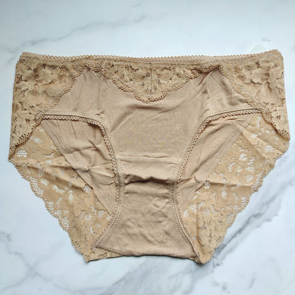 Embraceable Signature Lace Hipster Panty