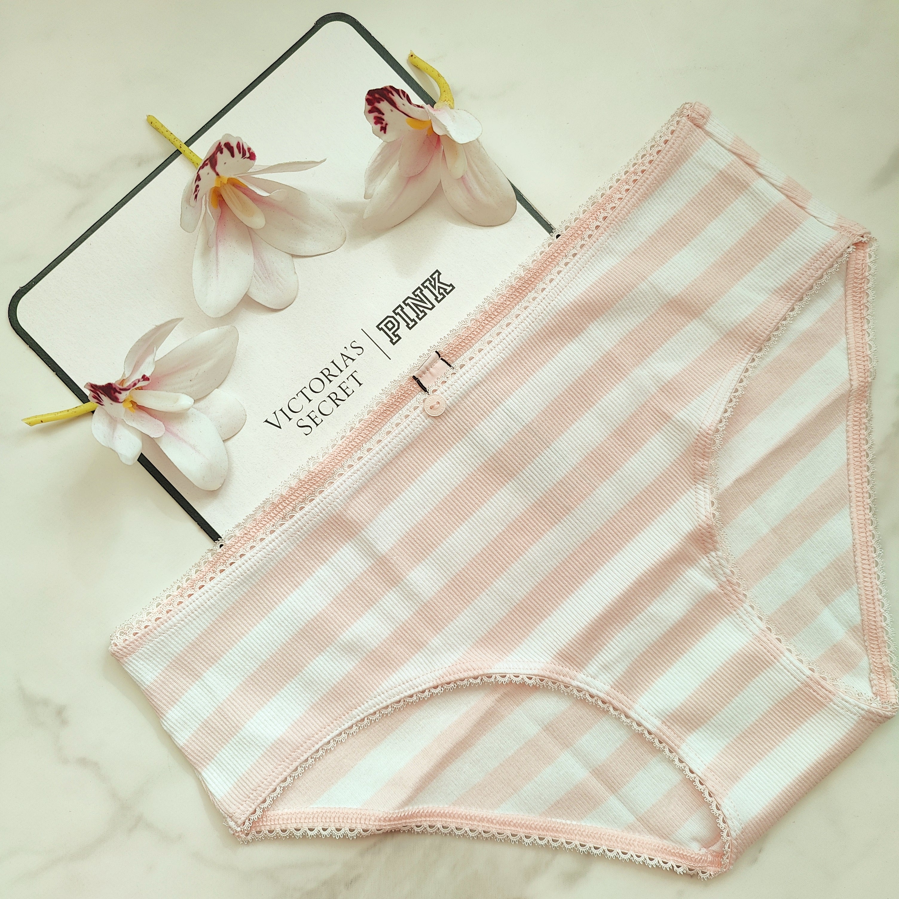 Ribbed Cotton Hiphugger Panty