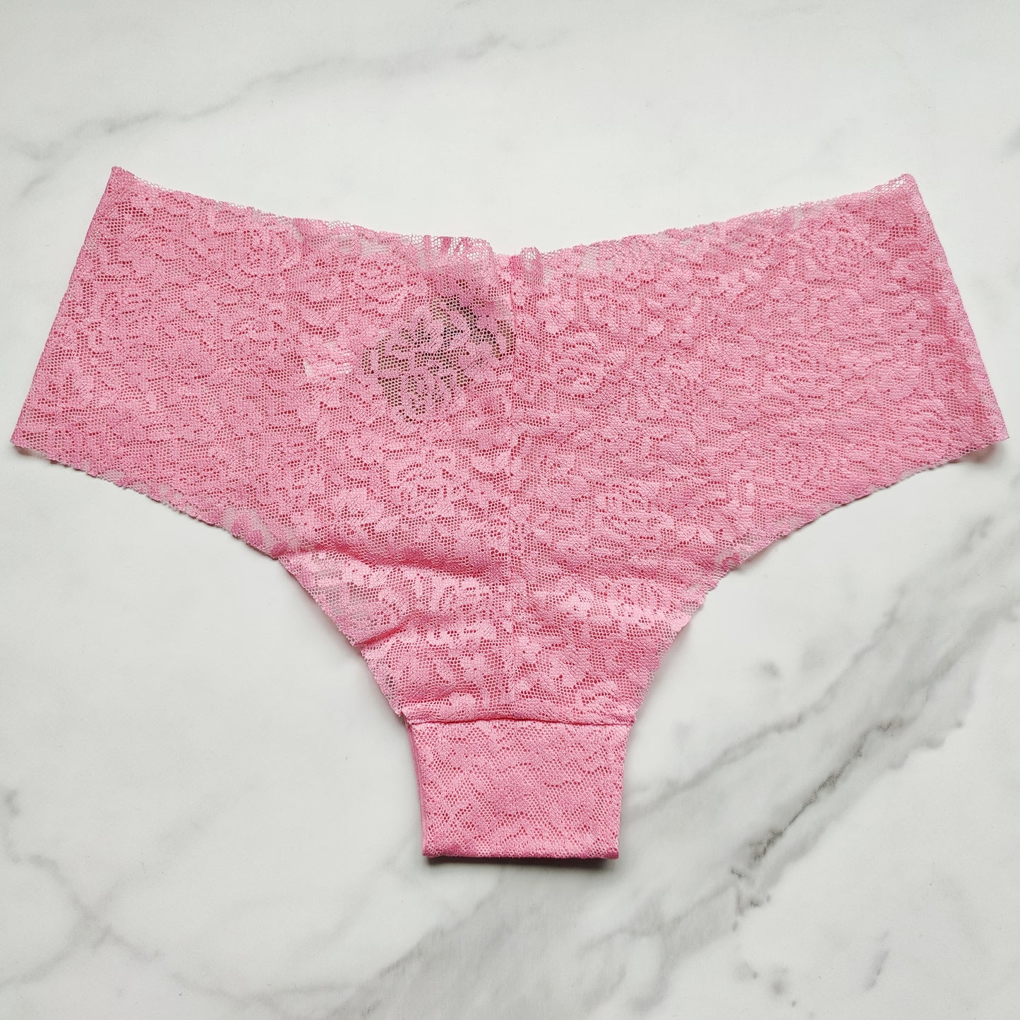 No-Show Soft Lace Cheekster Panty