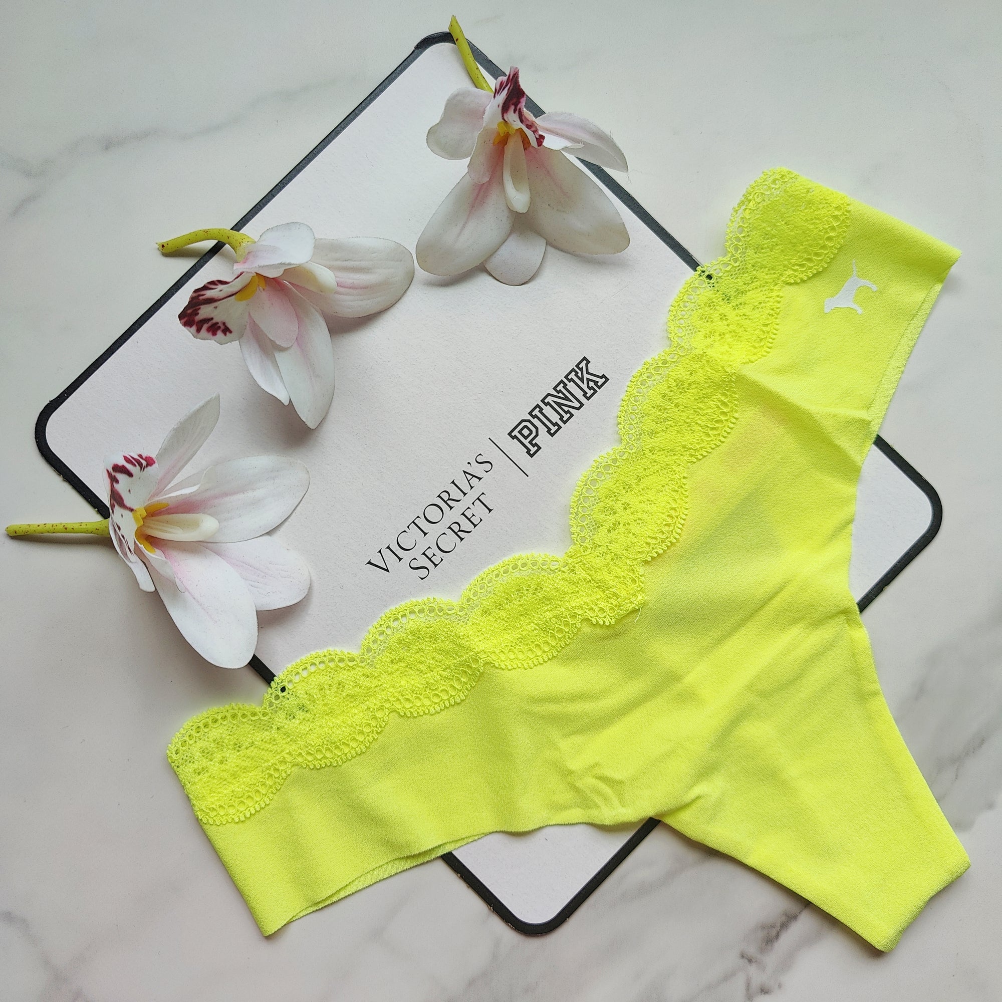 Lace Waistband No-Show Thong Panty