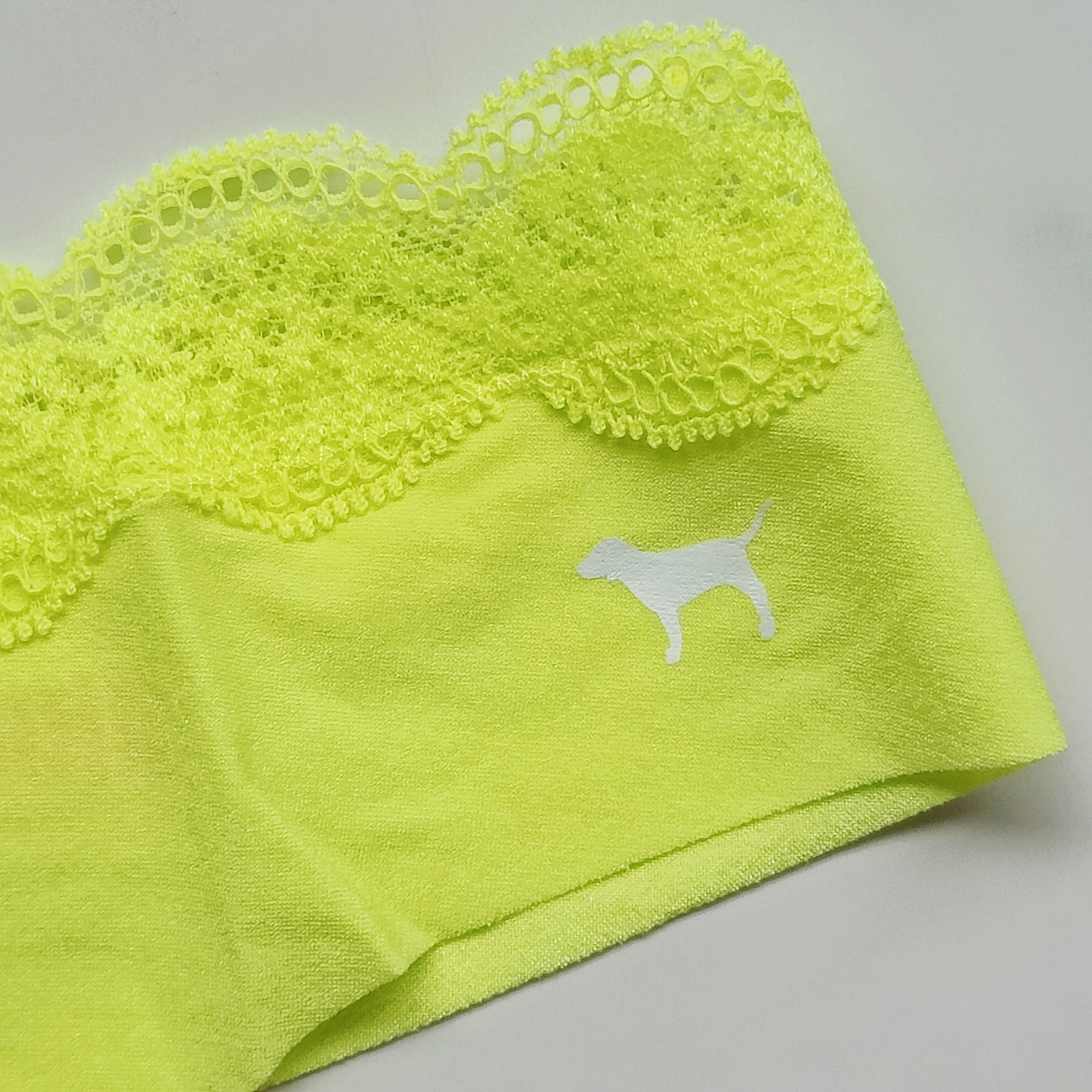 Lace Waistband No-Show Thong Panty