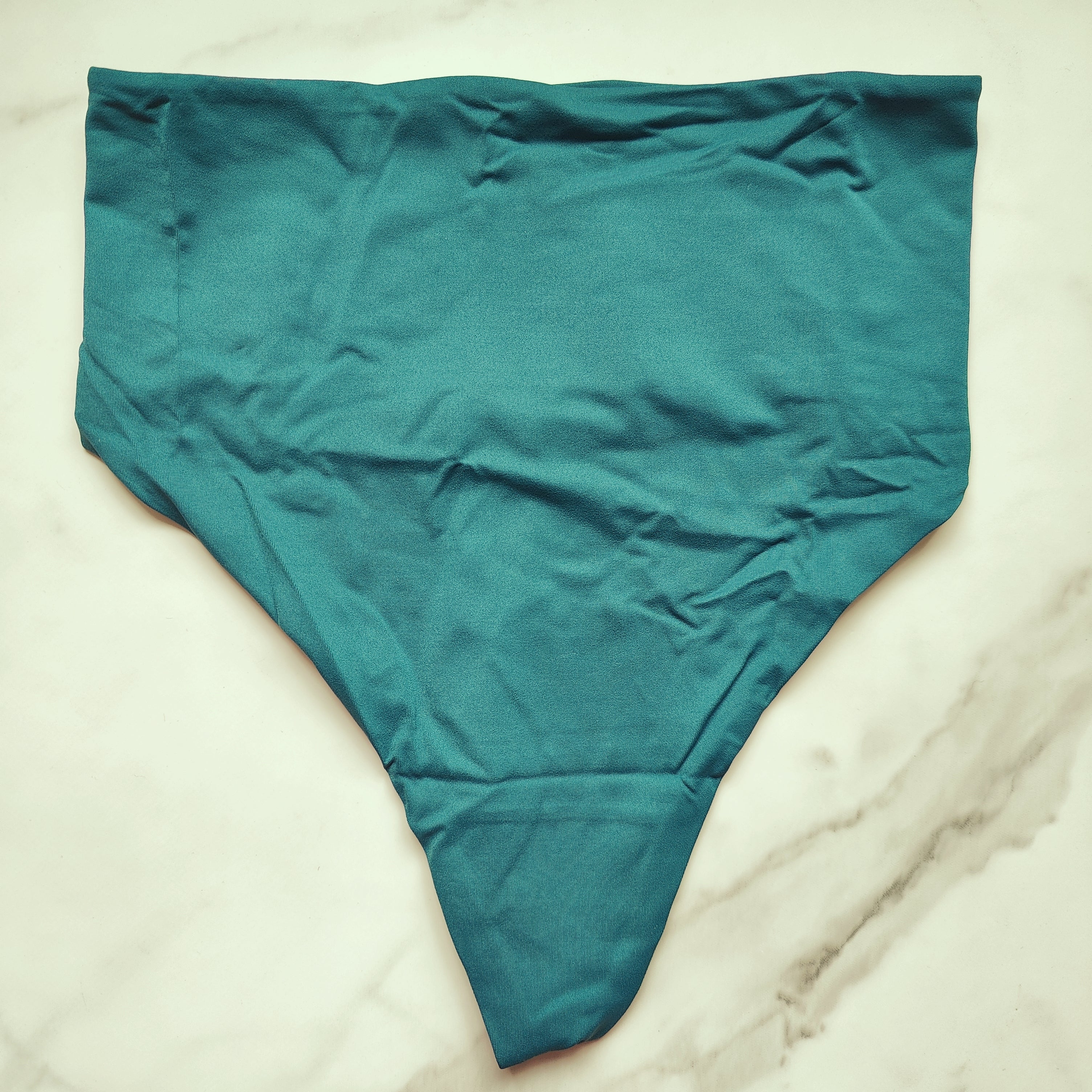 Vanishing Tummy Retro Thong Panty