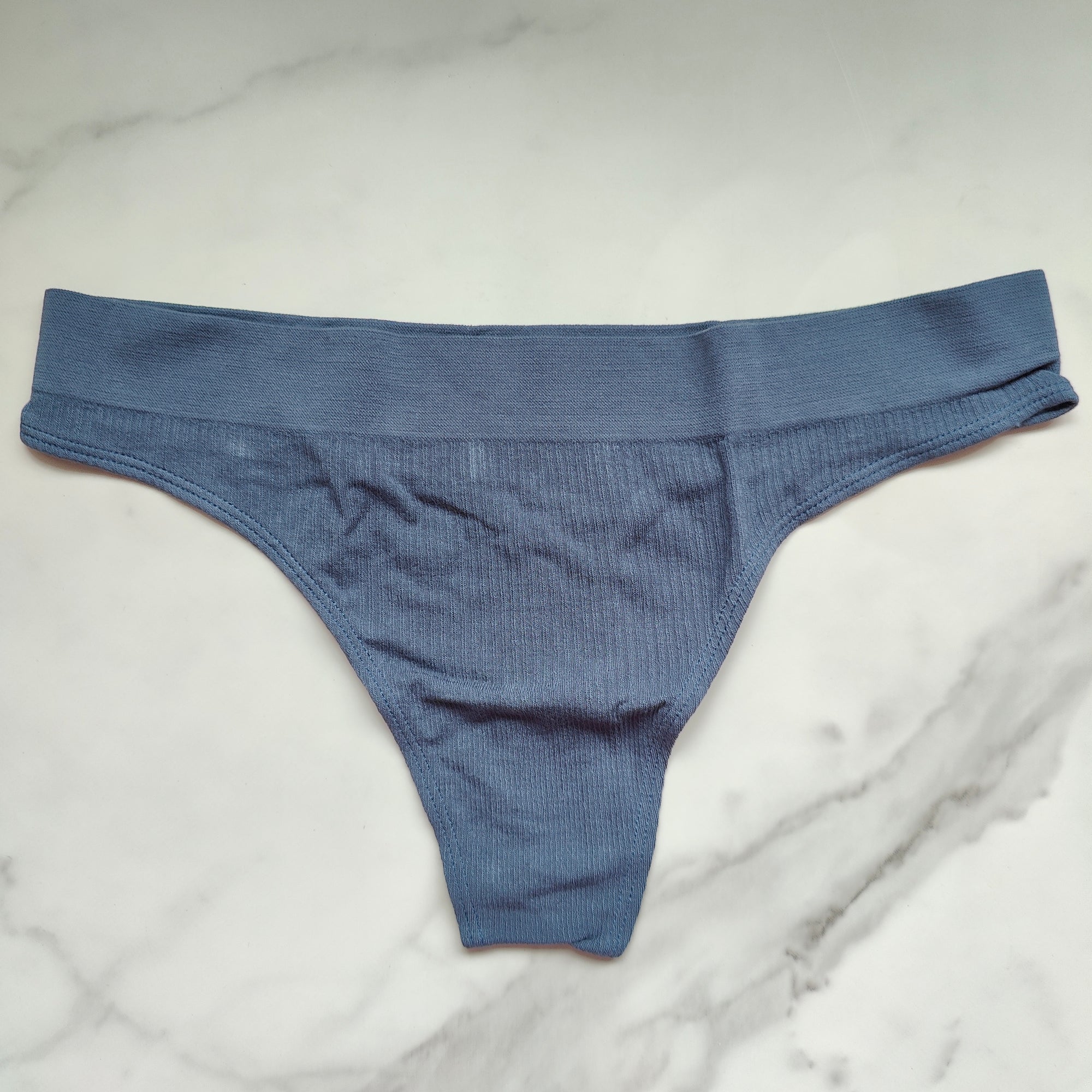 Seamless Aloe Ribbed Thong Panty