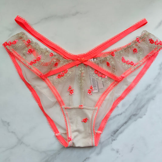 Dream Angels Heart Embroidery Keyhole Cheekini Panty