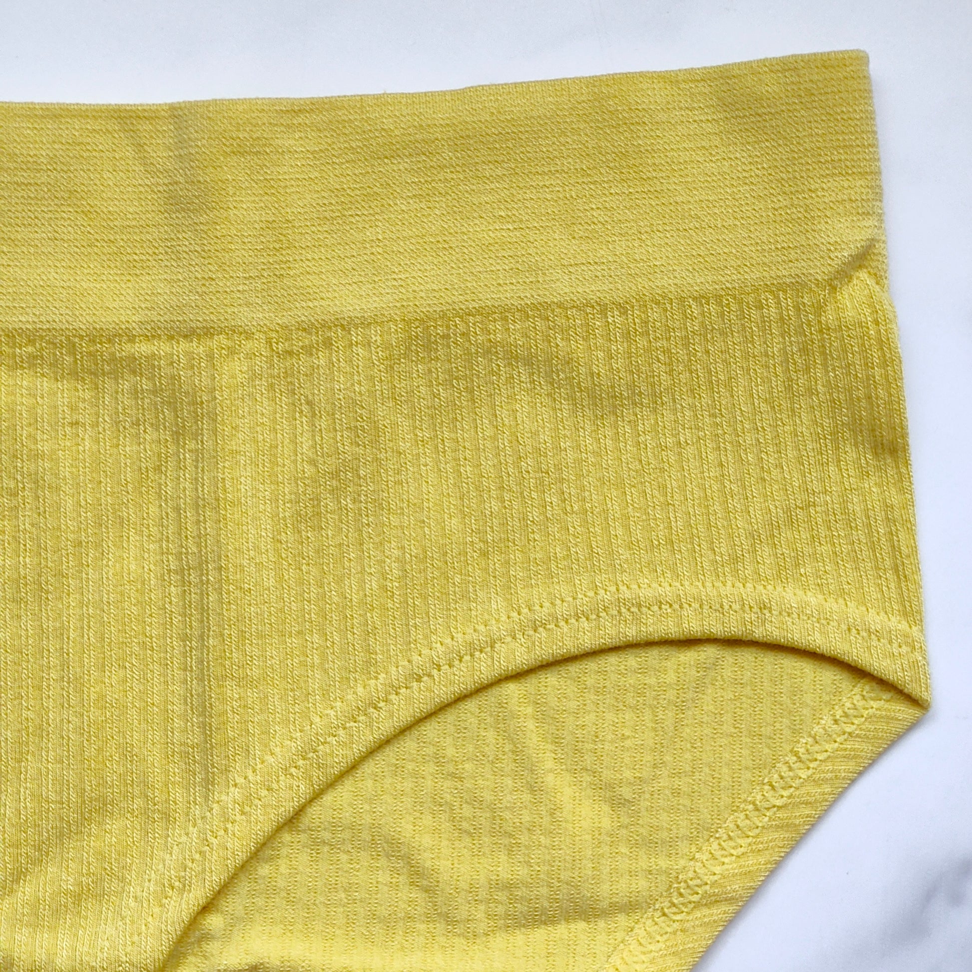 Soma Seamless Aloe Ribbed Hipster, Yellow, size M