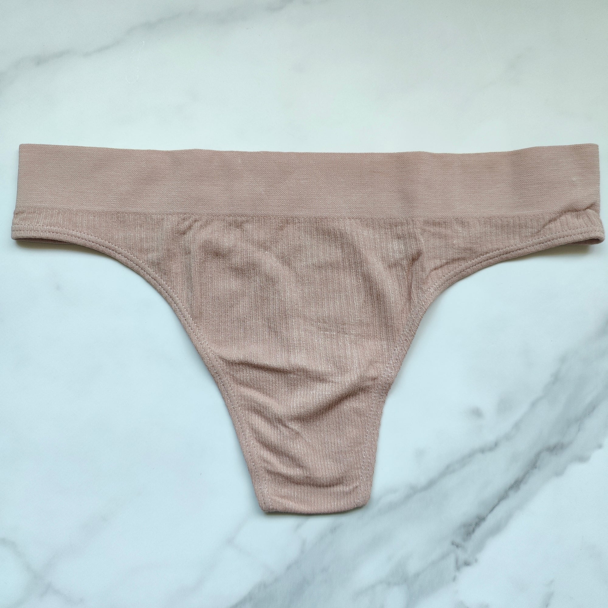 Seamless Aloe Ribbed Thong Panty
