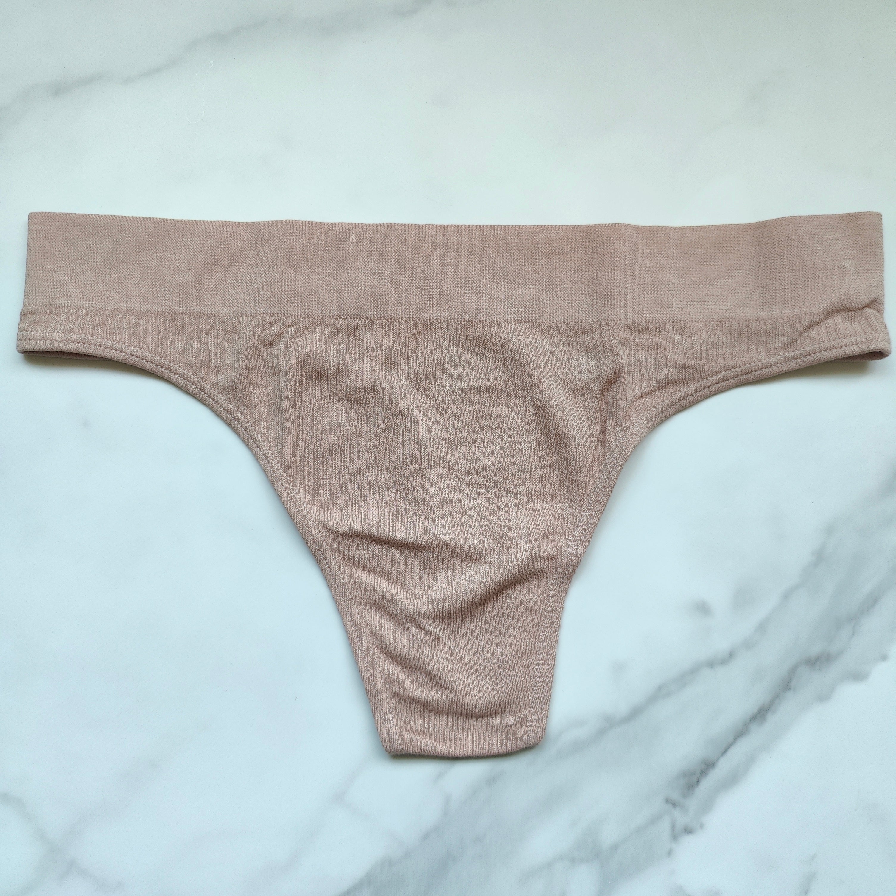 Seamless Aloe Ribbed Thong Panty