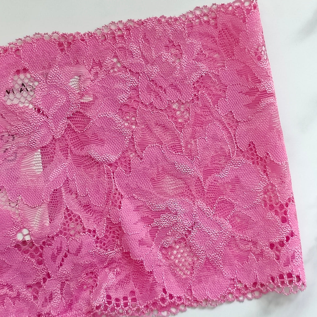 Embraceable Signature All-Over Lace Retro Thong Panty