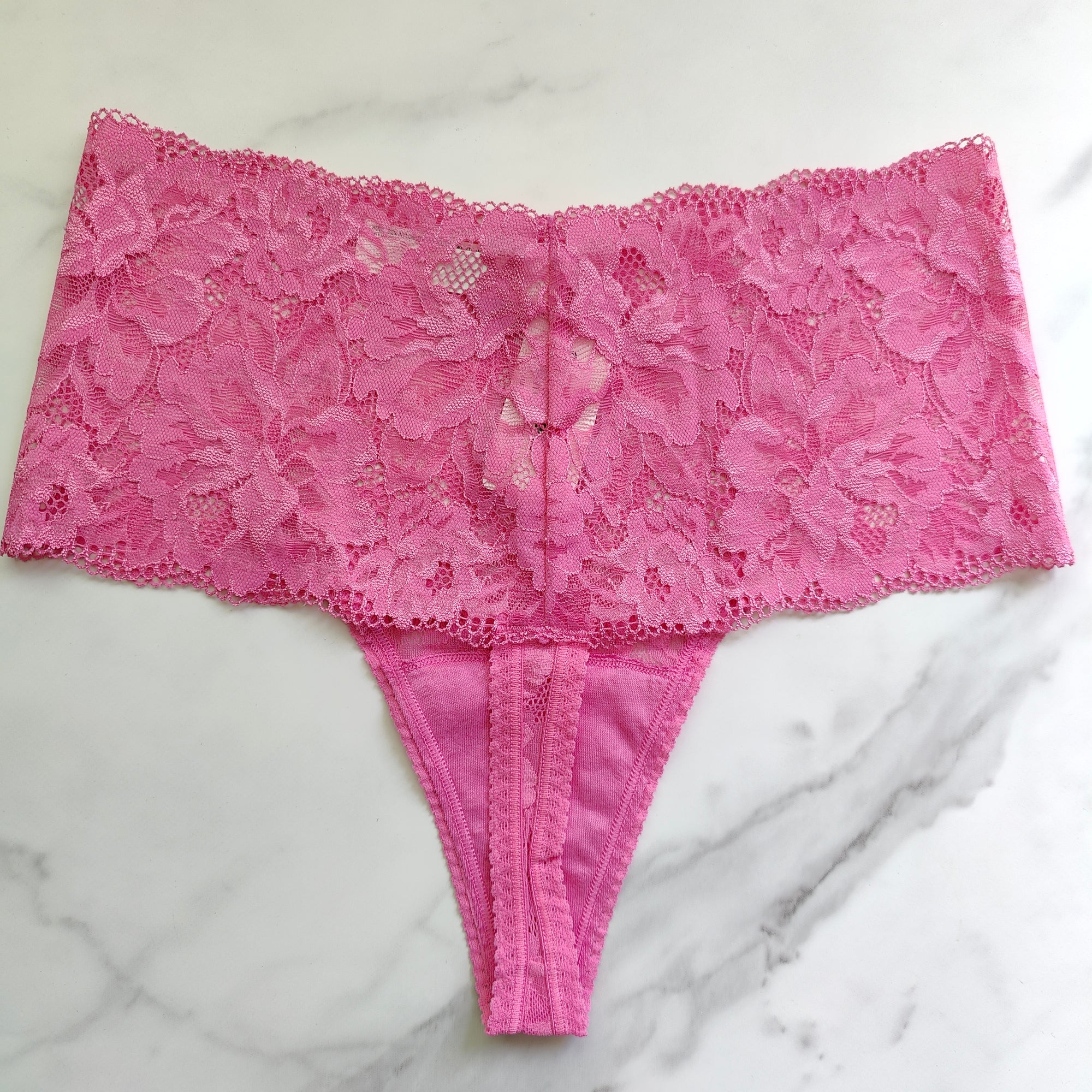 Embraceable Signature All-Over Lace Retro Thong Panty