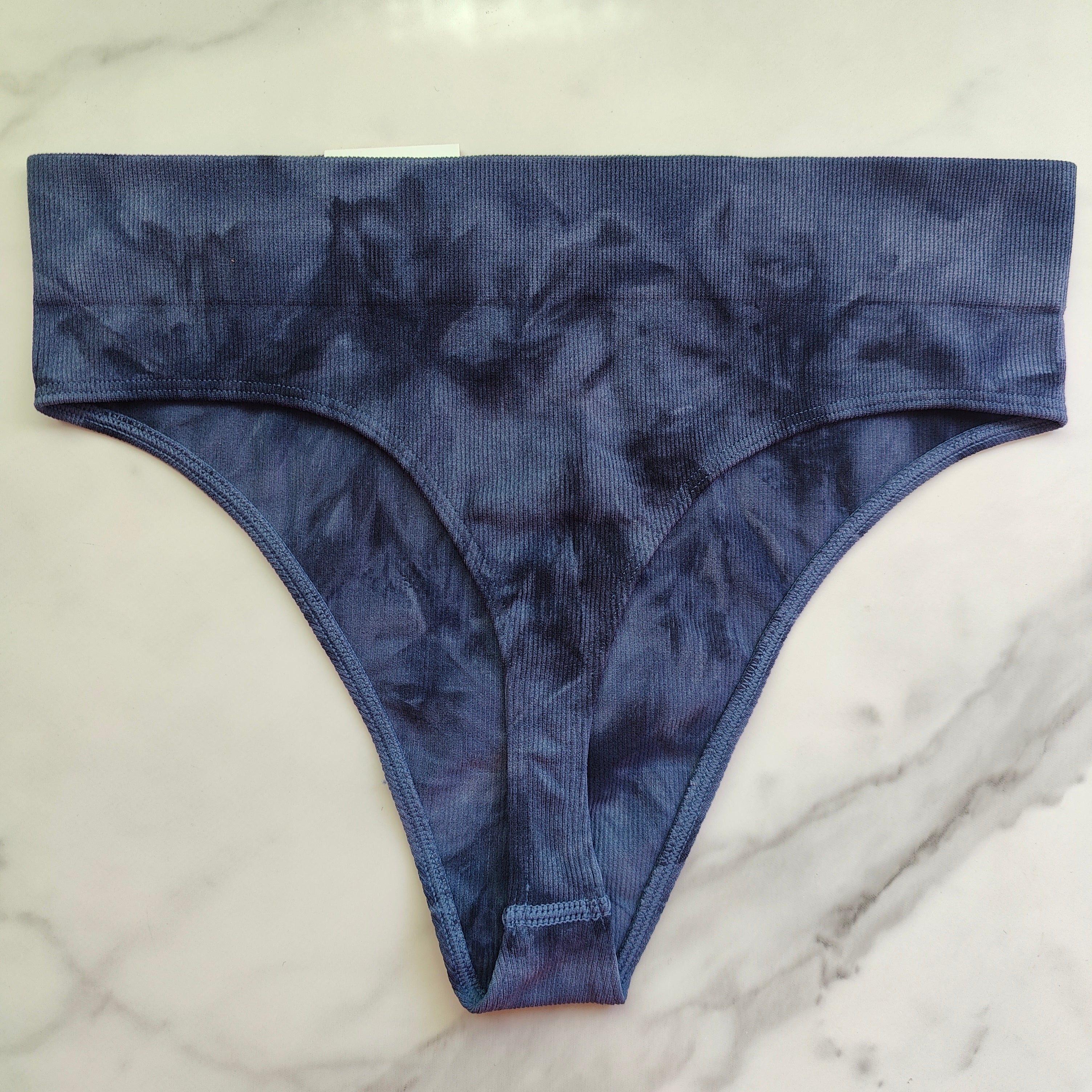 Seamless Ribbed Hi-Cut Thong Panty