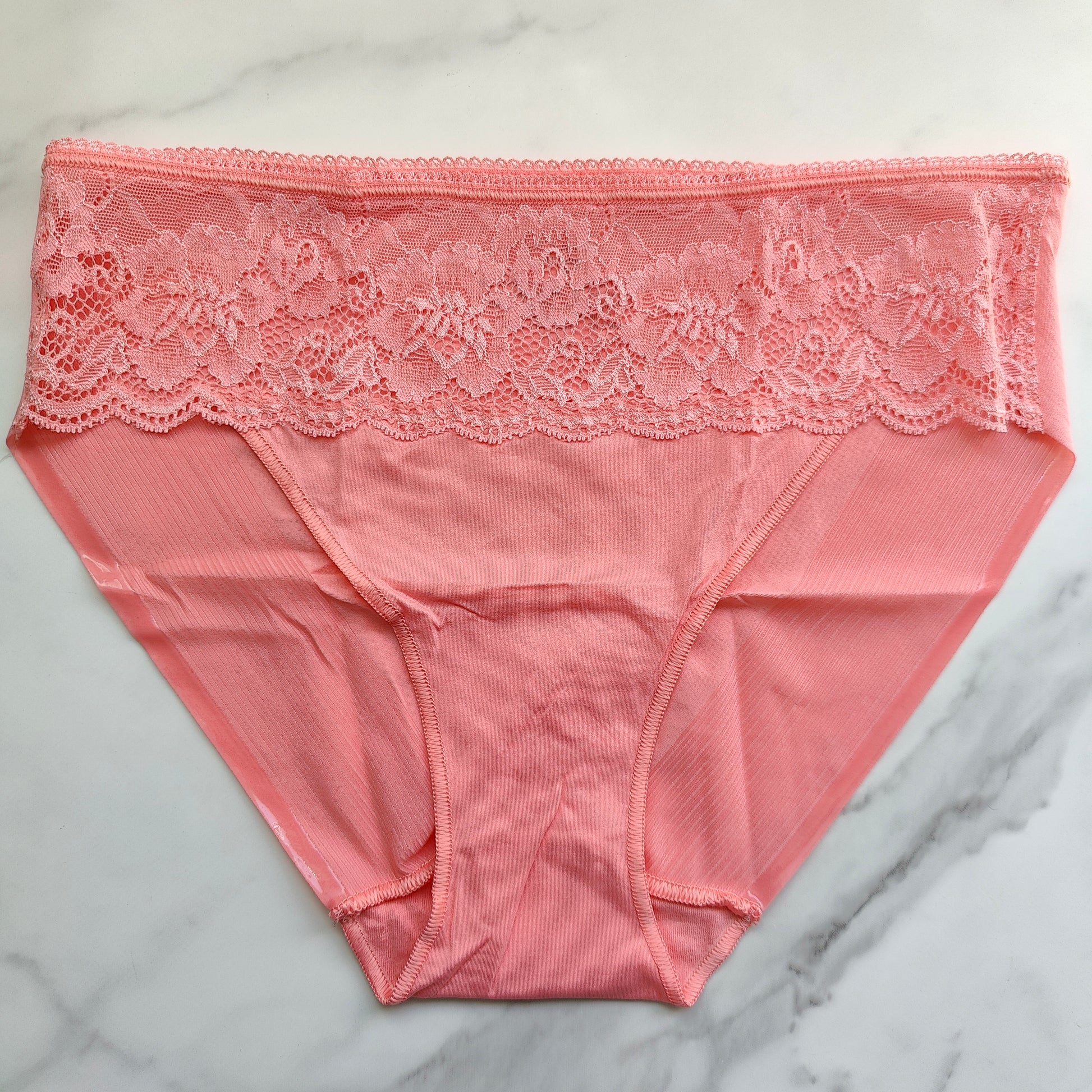 Vanishing Edge Microfiber with Lace Hipster Panty – Goob's Closet & Boutique