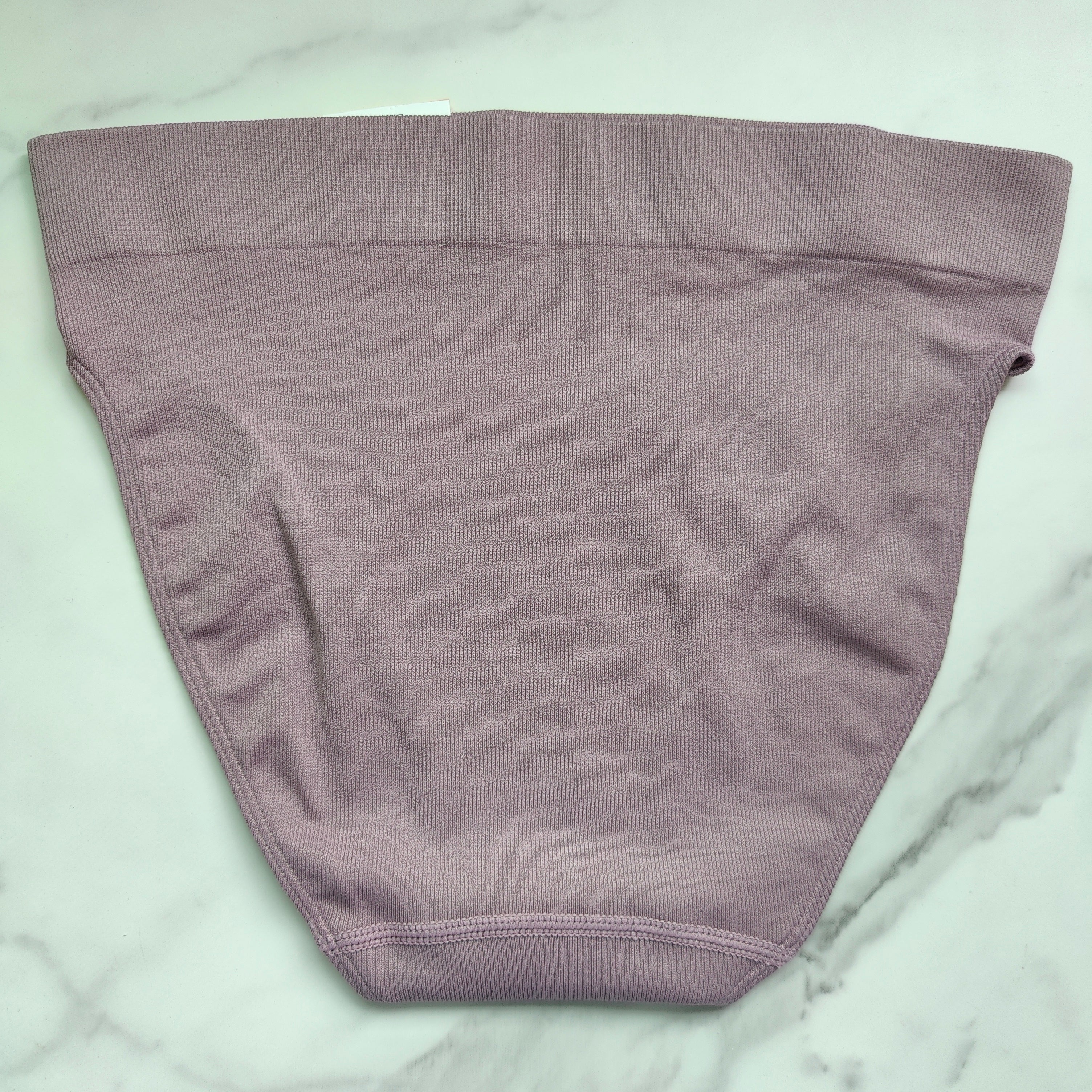 Seamless Ribbed Hi-Cut Bikini Panty