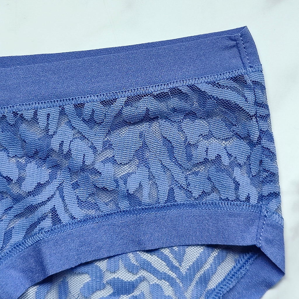 Lace No-Show Hiphugger Panty