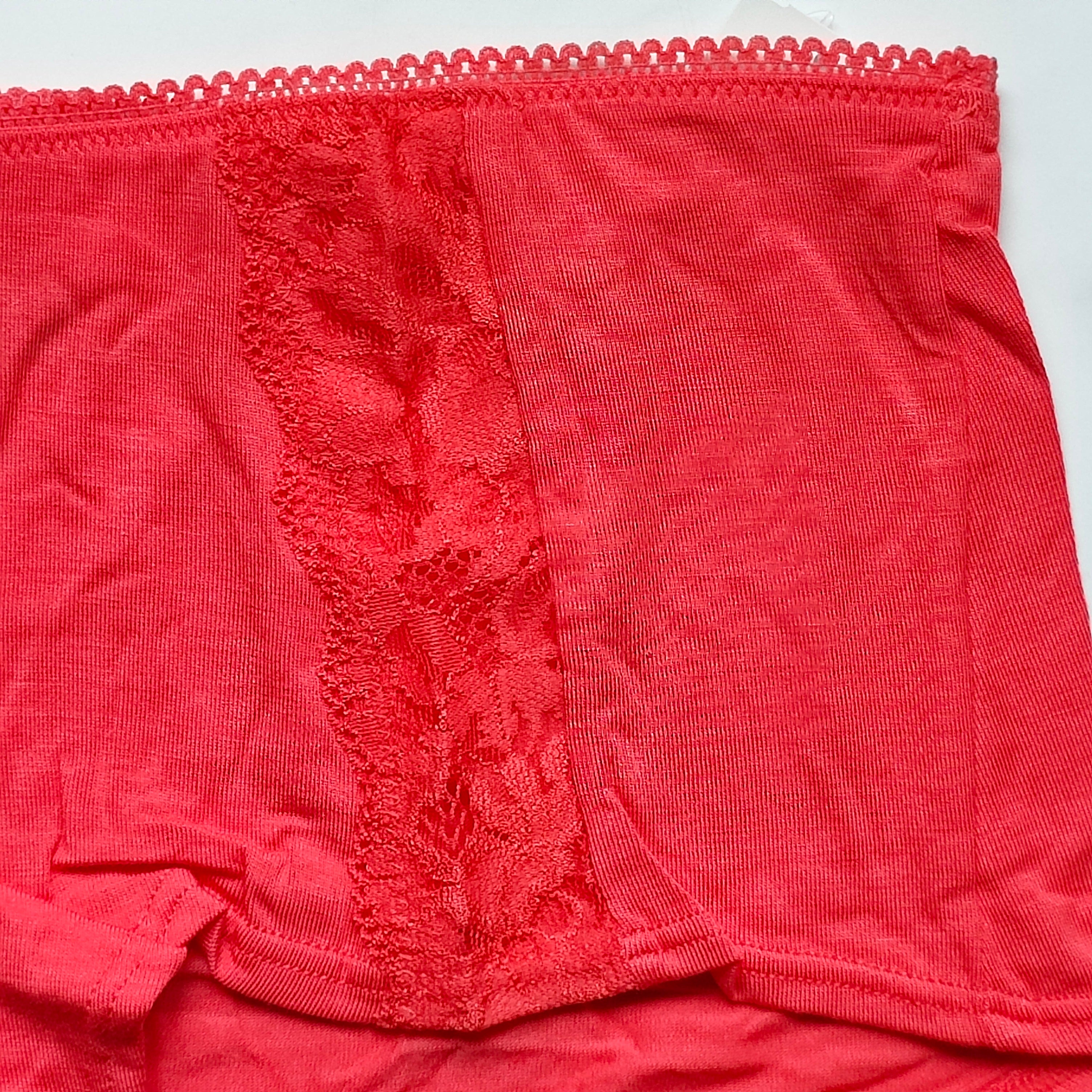 Embraceable Signature Lace Boyshort Panty