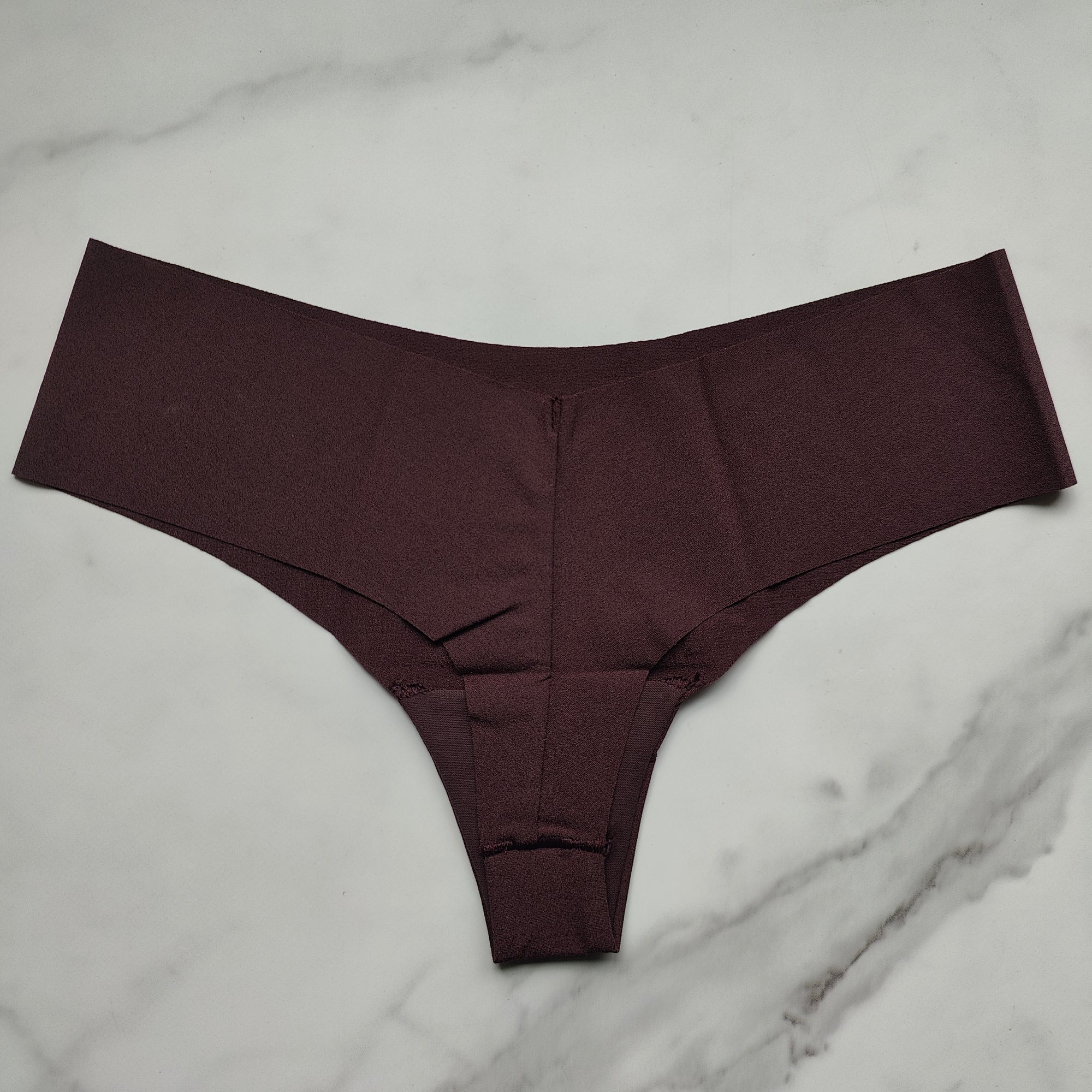 Smooth No-Show Thong Panty
