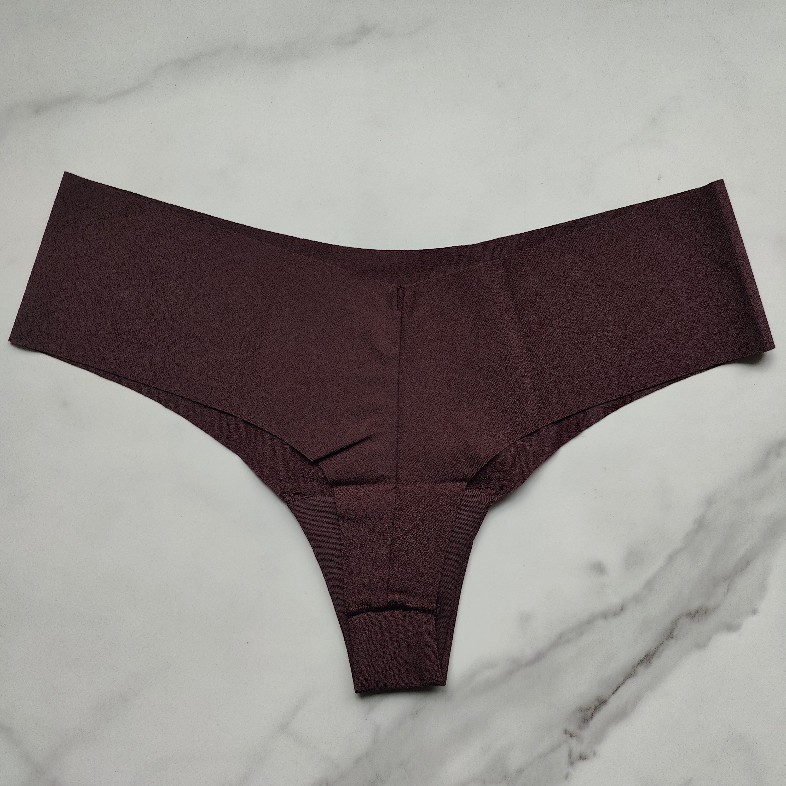 Smooth No-Show Thong Panty
