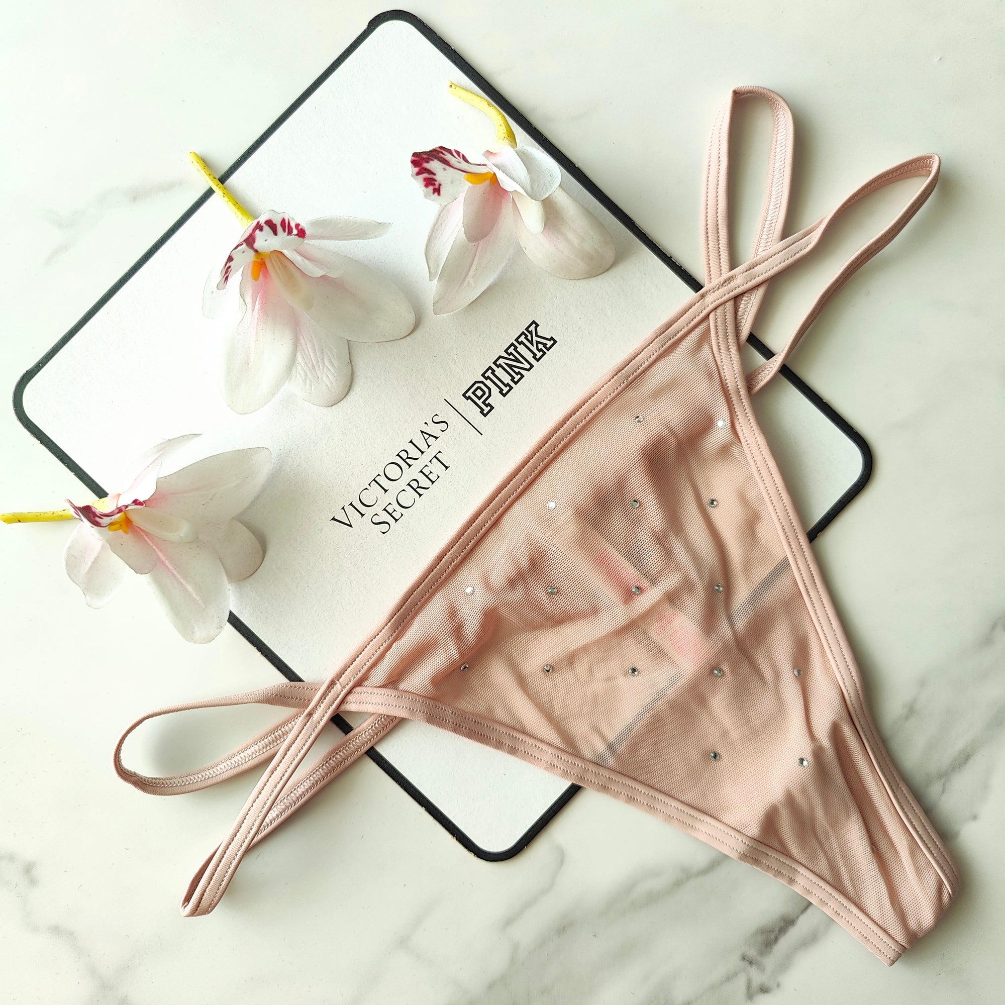 Shine Detail Mesh Thong Panty