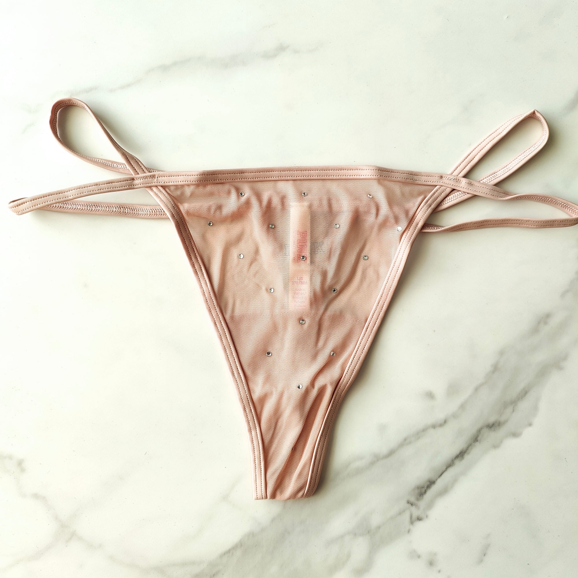 Shine Detail Mesh Thong Panty