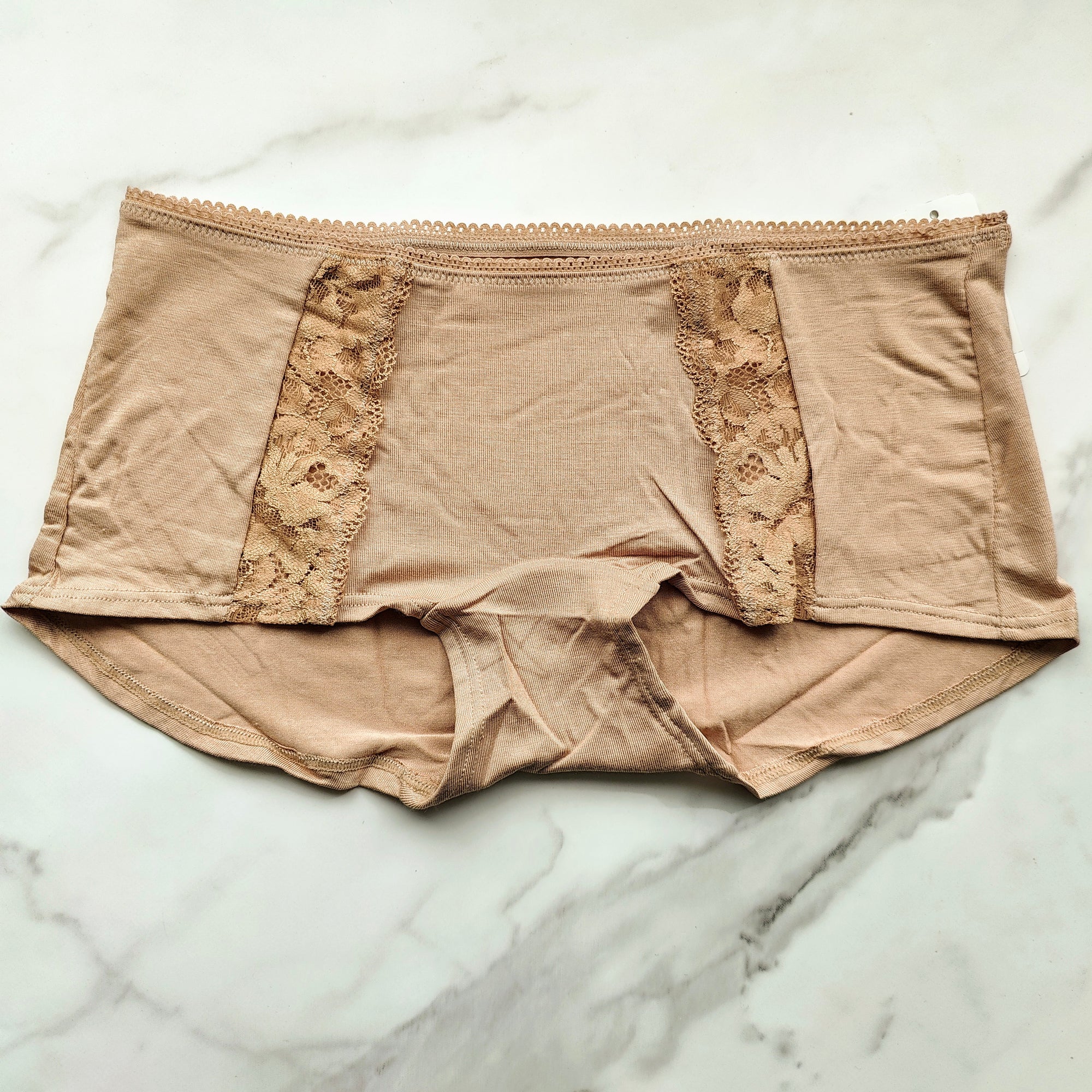 Embraceable Signature Lace Boyshort Panty