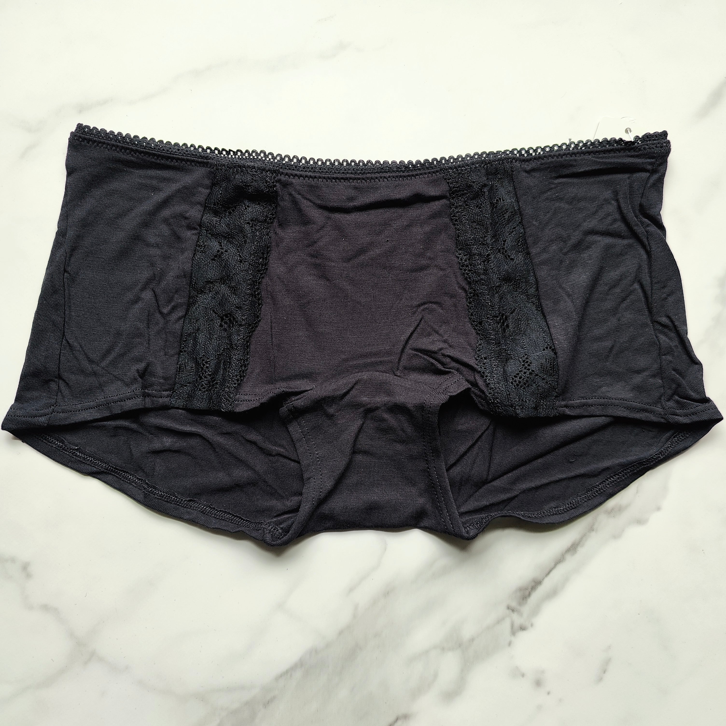 Embraceable Signature Lace Boyshort Panty
